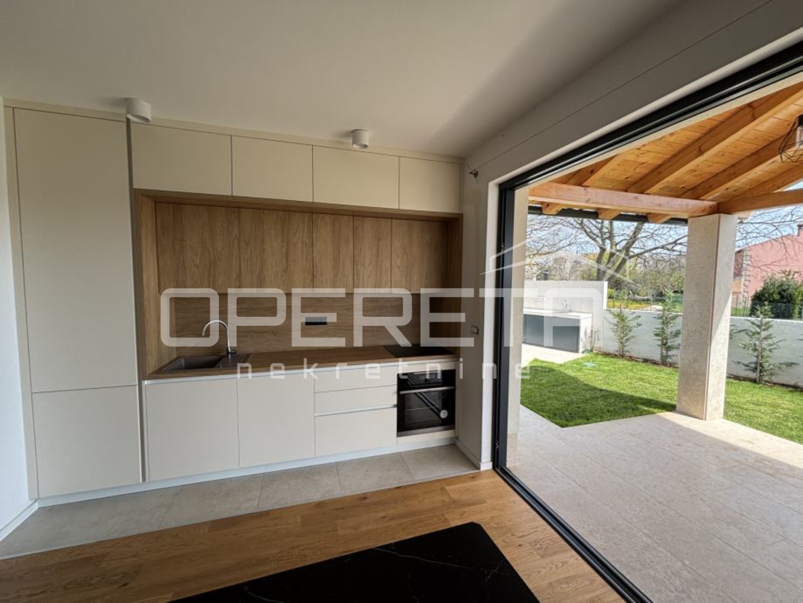 Prodaja, Kuća, Bale, Bale, Samostojeća, 78m2