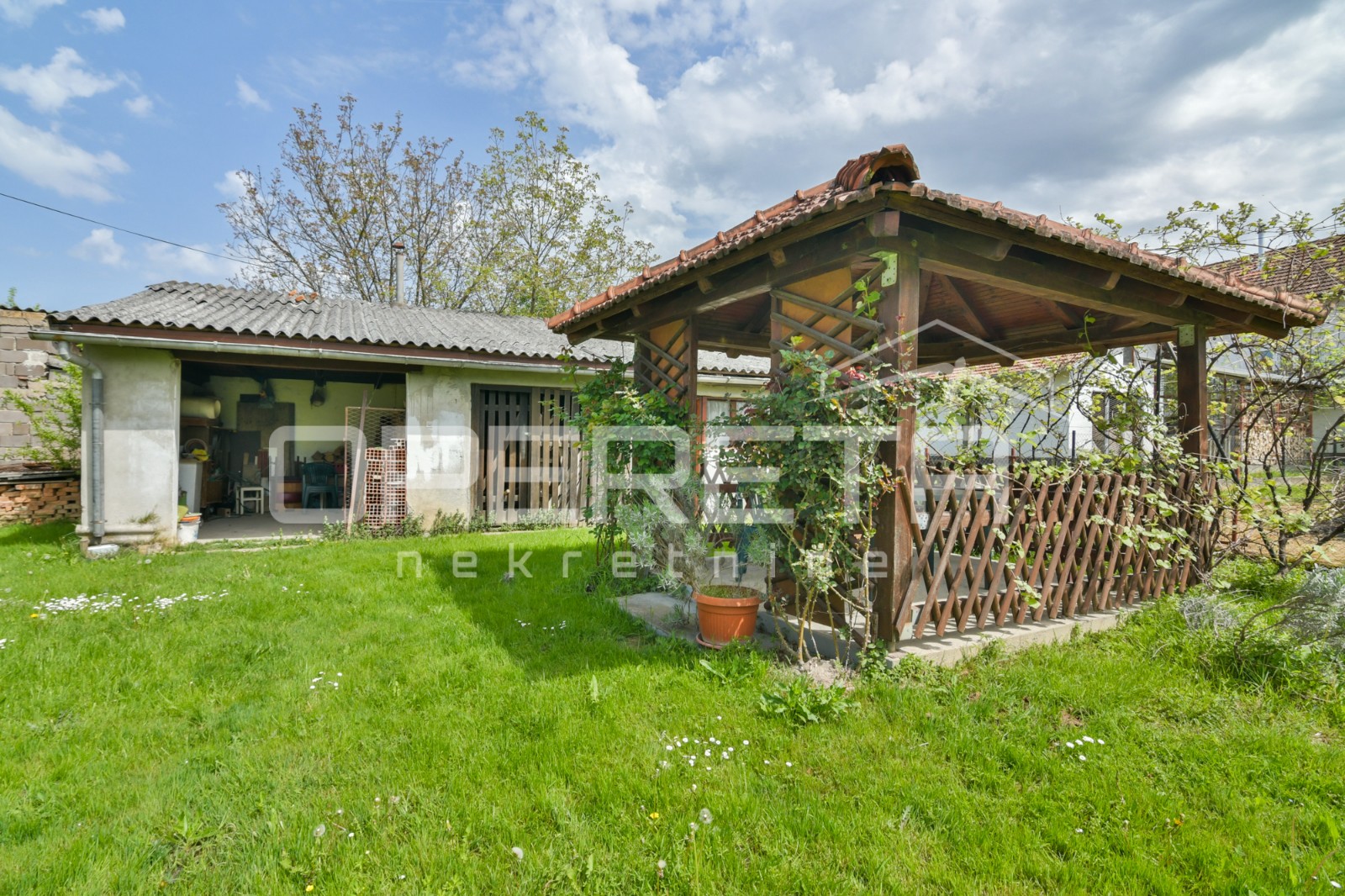 Prodaja, Kuća, Petrinja, Ulica Gromova, Samostojeća, 180m2