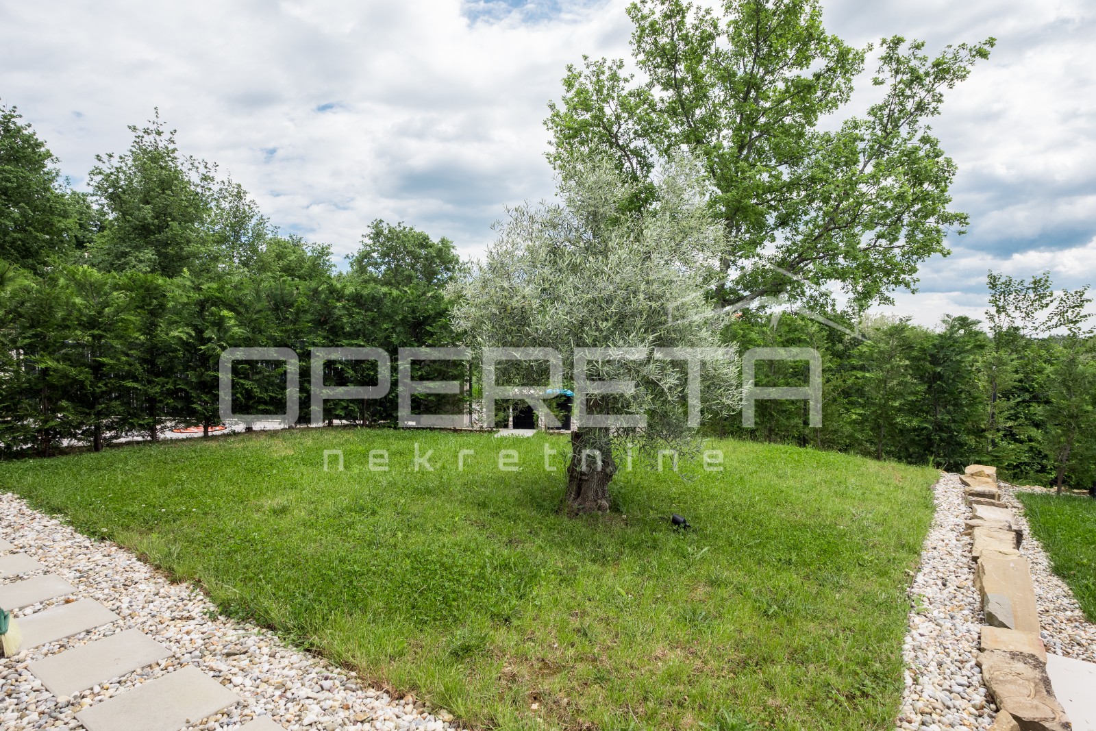 Prodaja, Kuća, Novaki Motovunski, Brigi, Samostojeća, 200m2