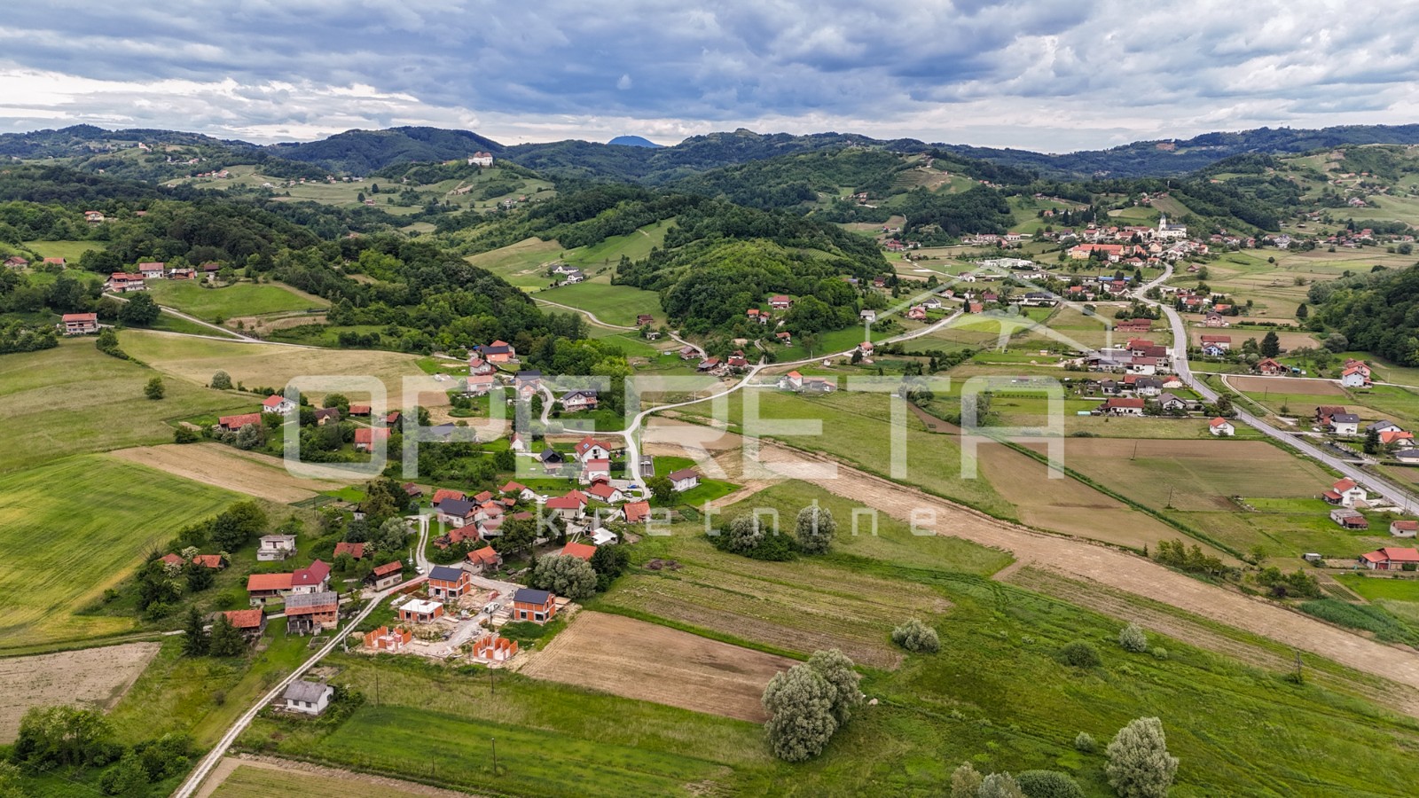Prodaja, Kuća, Desinić, Ivanić Desinički , Samostojeća, 105m2