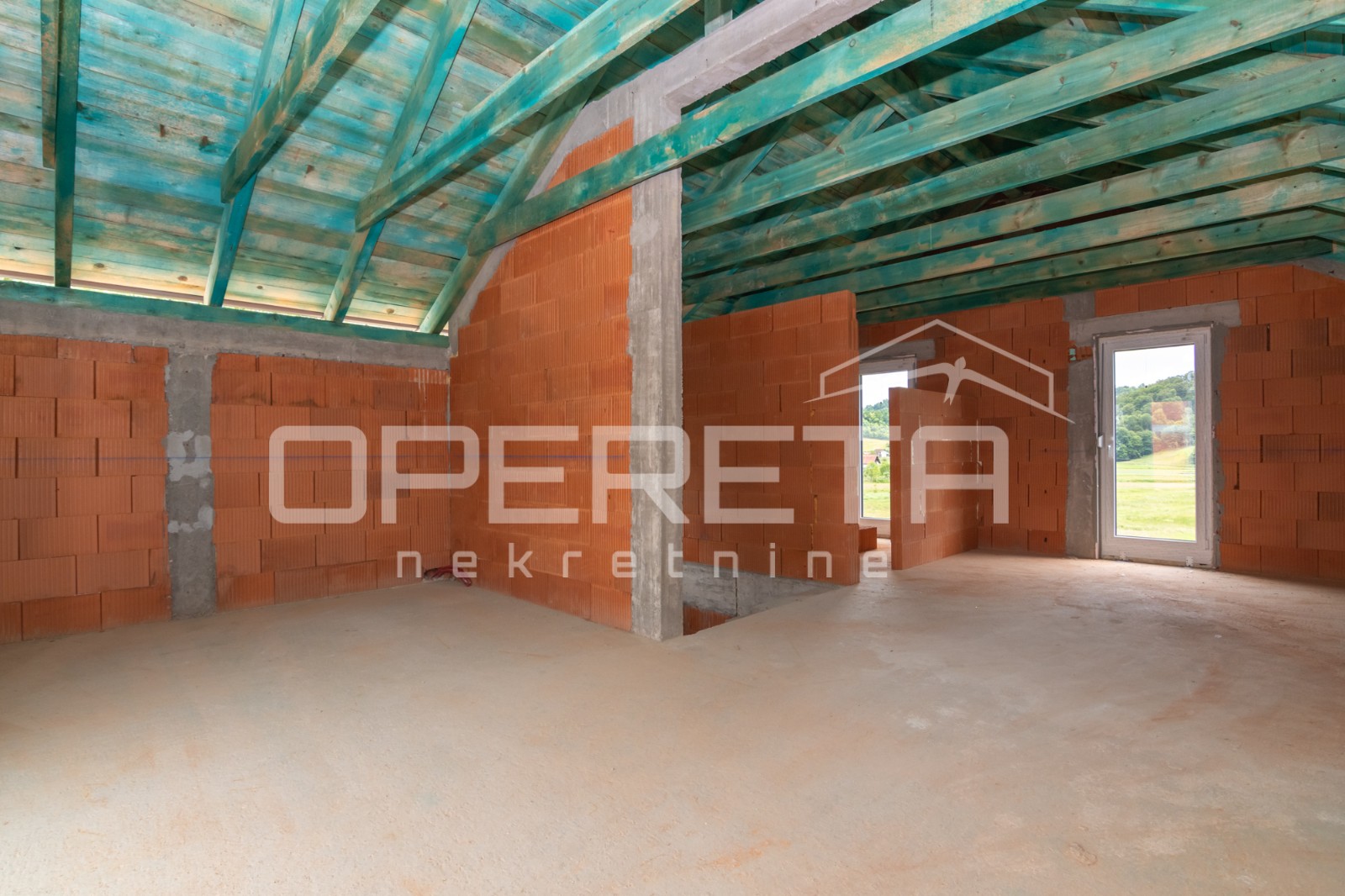 Prodaja, Kuća, Desinić, Ivanić Desinički , Samostojeća, 105m2