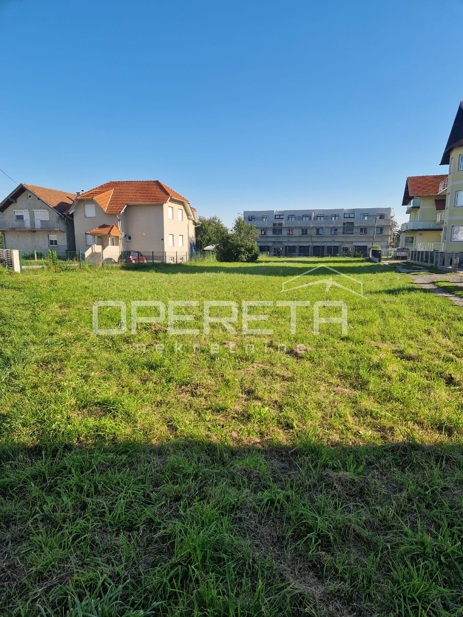 Ruščenica, Granešina, 1.727,00 m2, 233.145,00 EUR