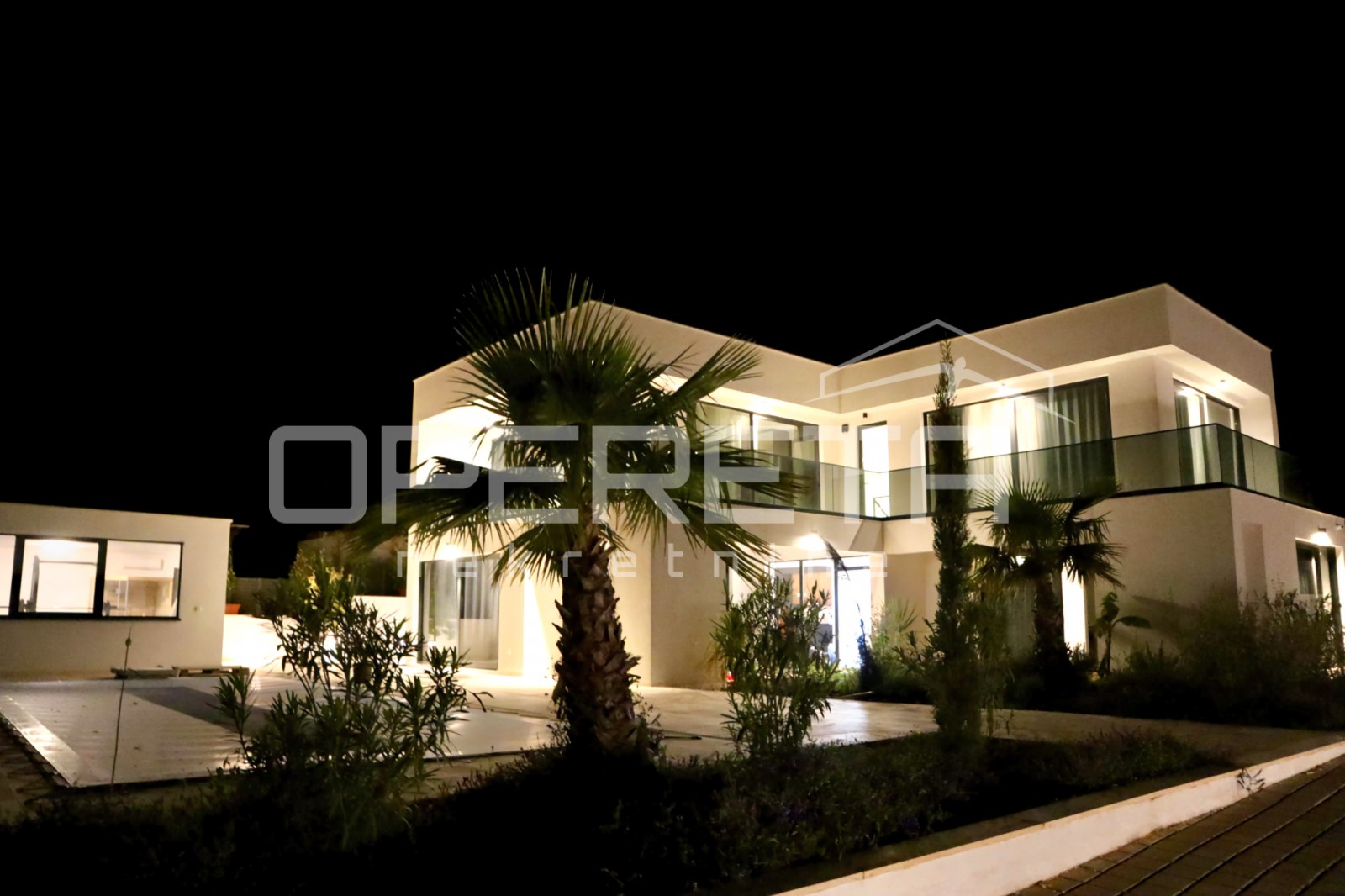 Prodaja, Kuća, Rogač, ROGAČ, Samostojeća, 224m2