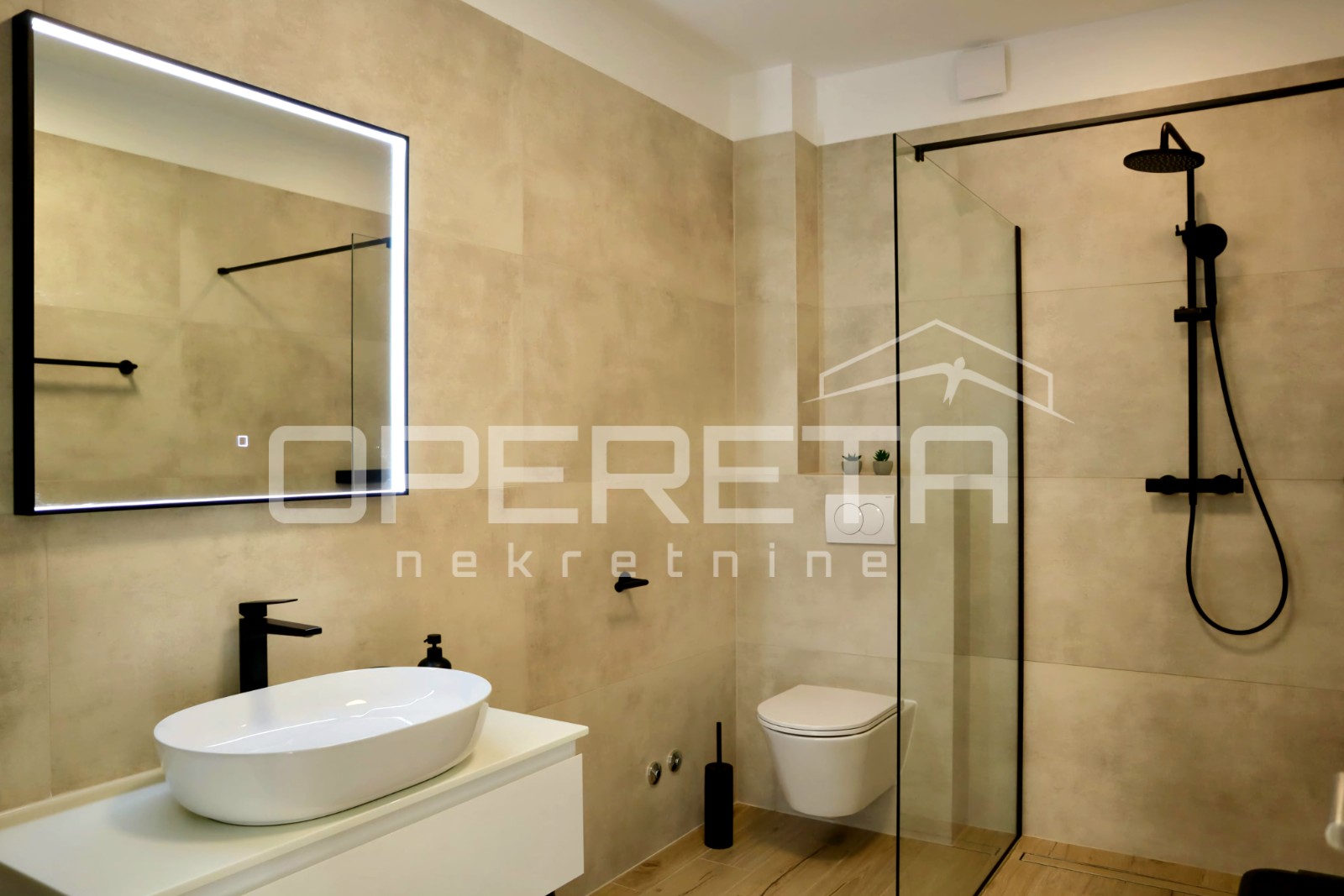 Prodaja, Kuća, Rogač, ROGAČ, Samostojeća, 224m2