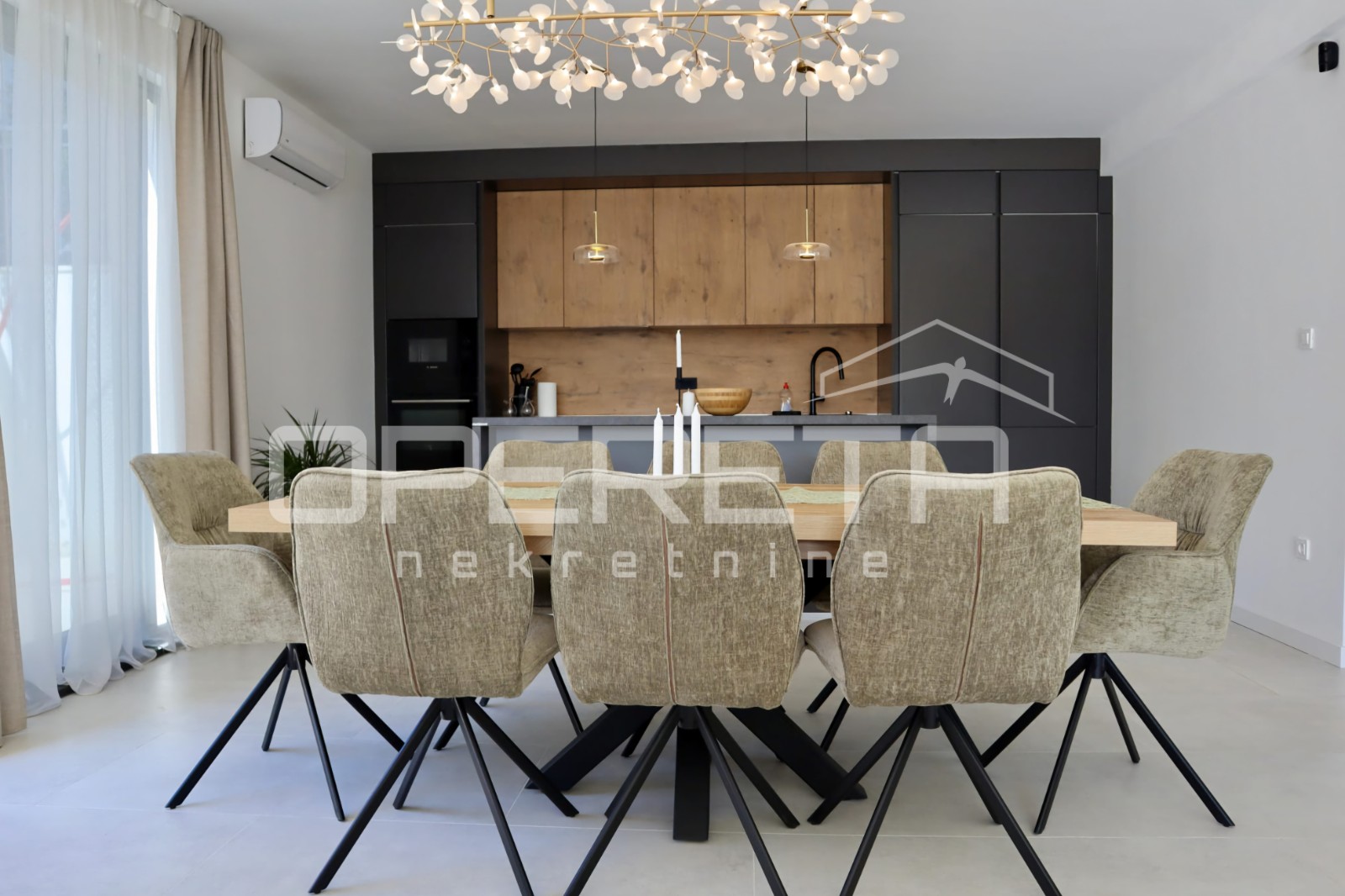 Prodaja, Kuća, Rogač, ROGAČ, Samostojeća, 224m2