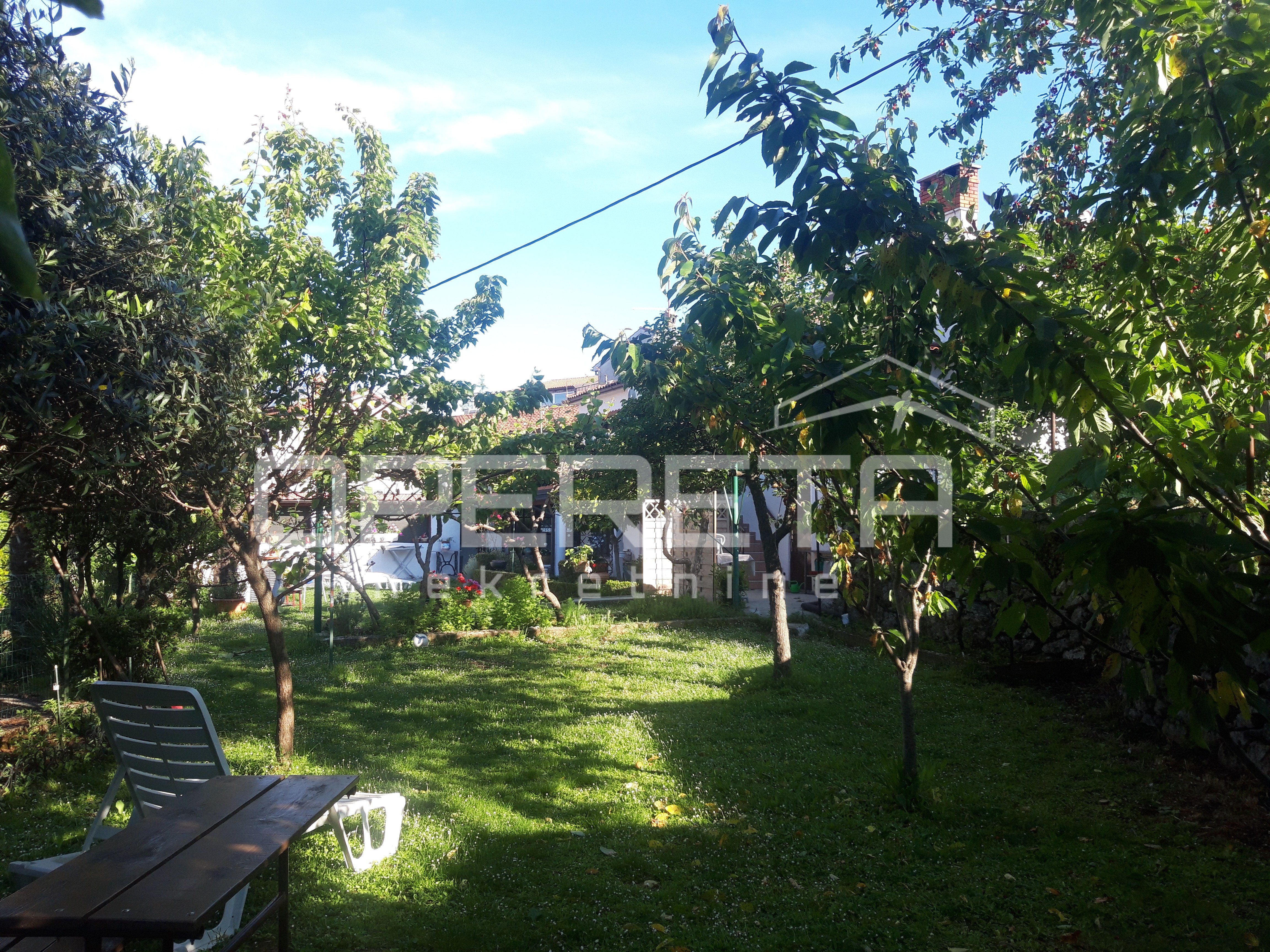 Prodaja, Kuća, Matulji, Matulji, Samostojeća, 425m2