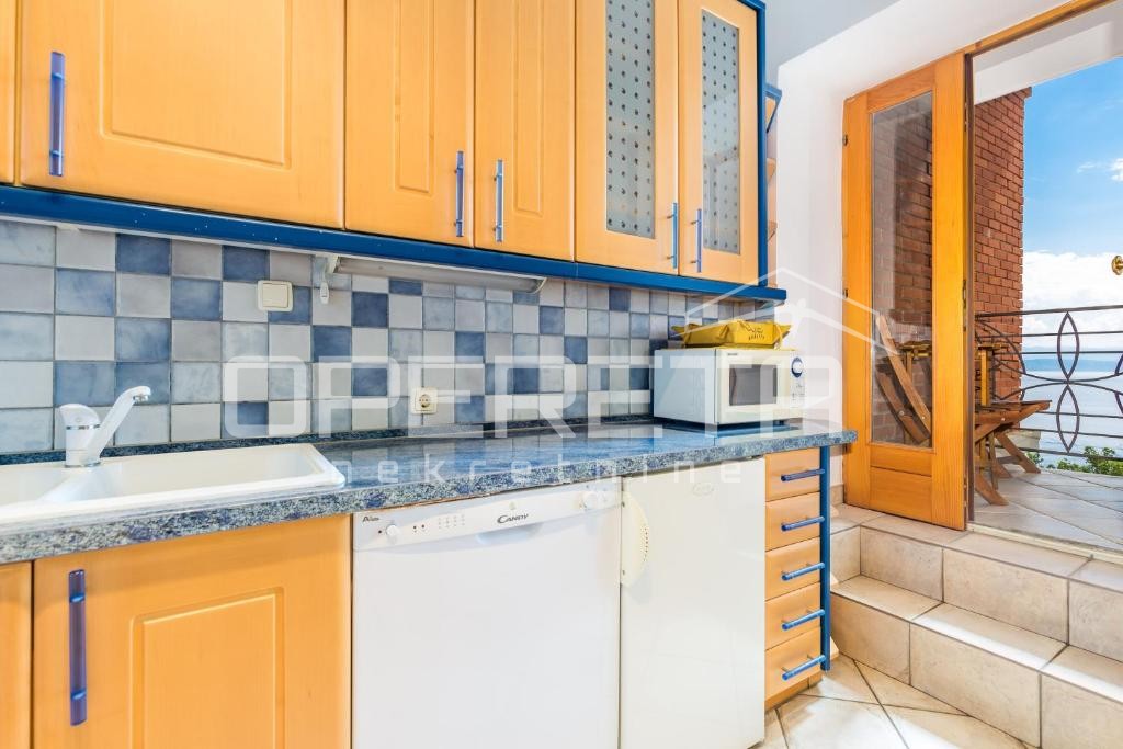 Sale, Flat, Opatija, Opatija, 4r, 140m2