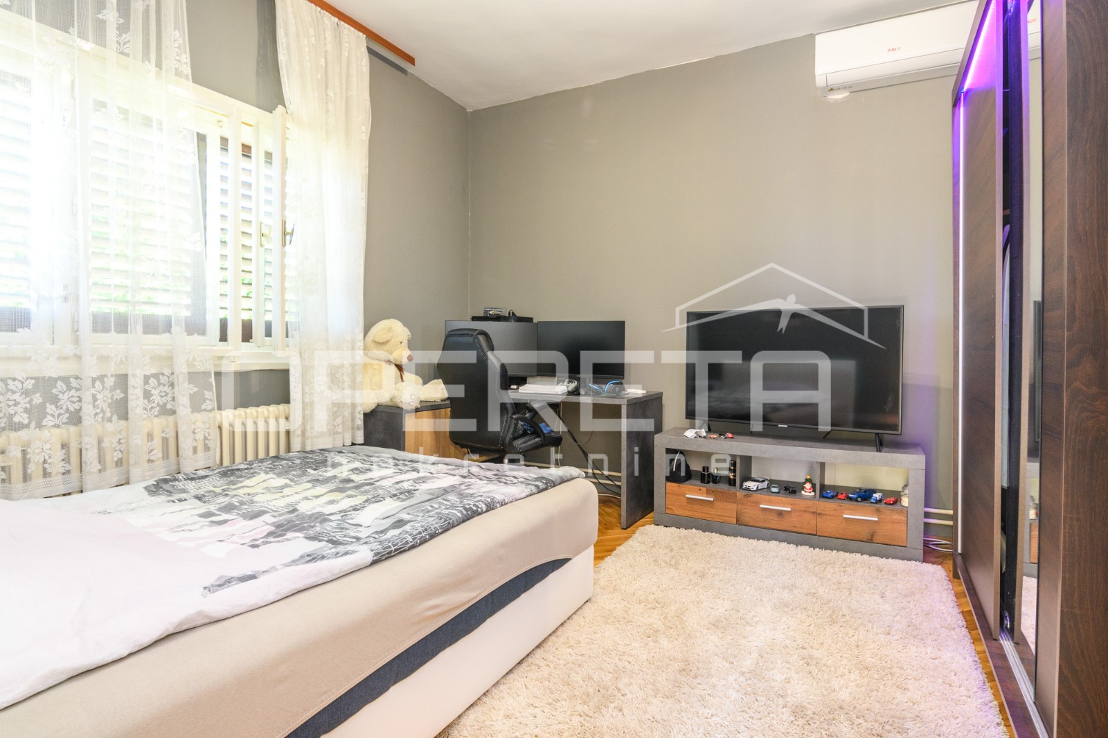 Prodaja, Kuća, Remete, Remetski kamenjak, Samostojeća, 300m2