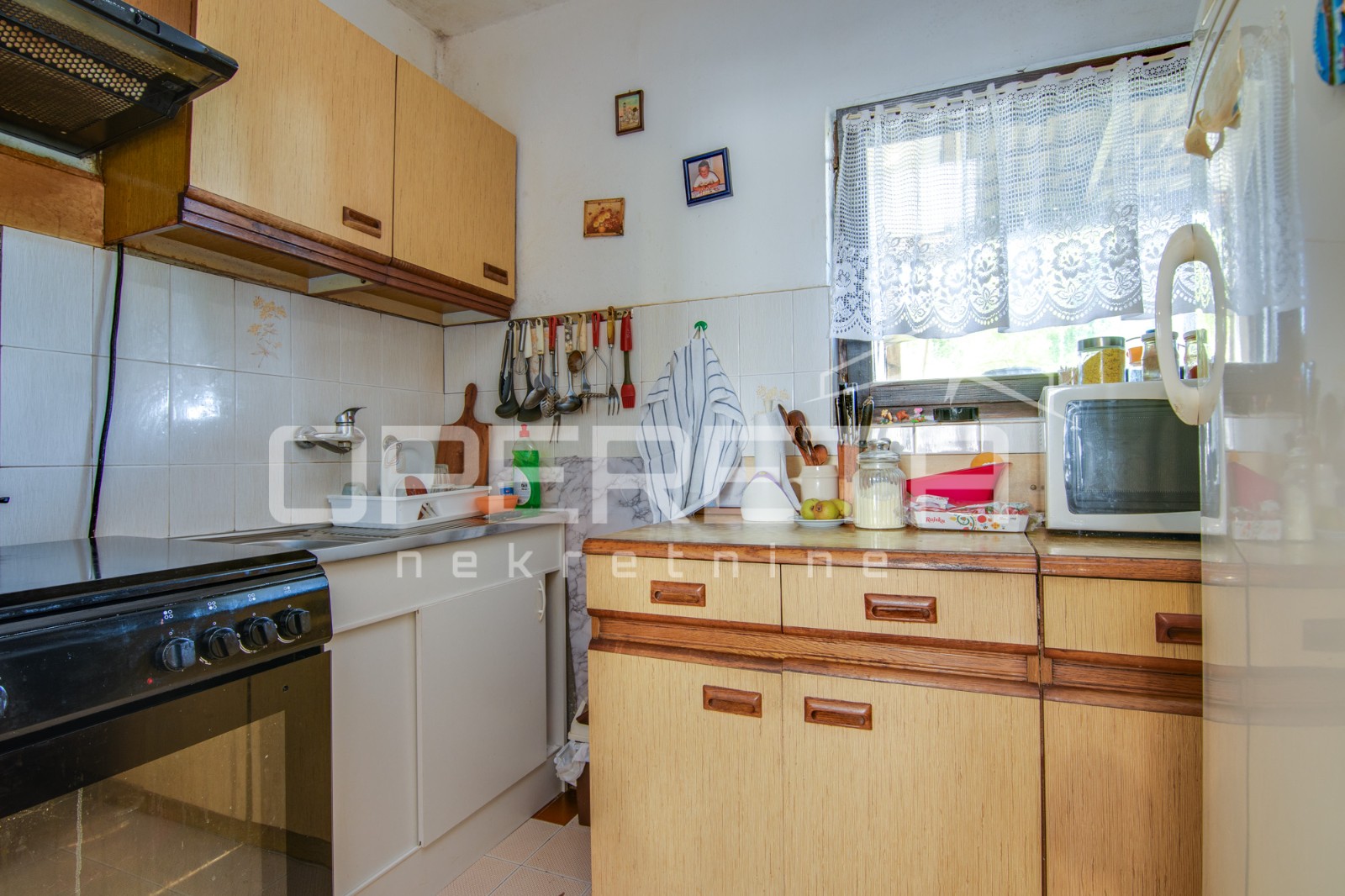 Prodaja, Kuća, Remete, Remetski kamenjak, Samostojeća, 300m2