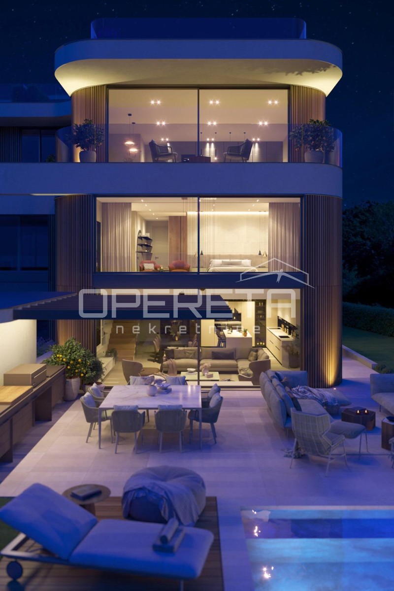 Prodaja, Stan, Poreč, Poreč, 4s, 235m2