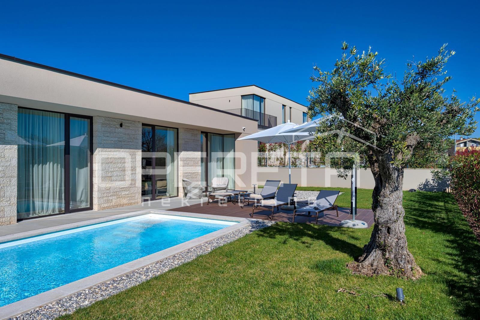 Prodaja, Kuća, Poreč, Poreč, Samostojeća, 215m2