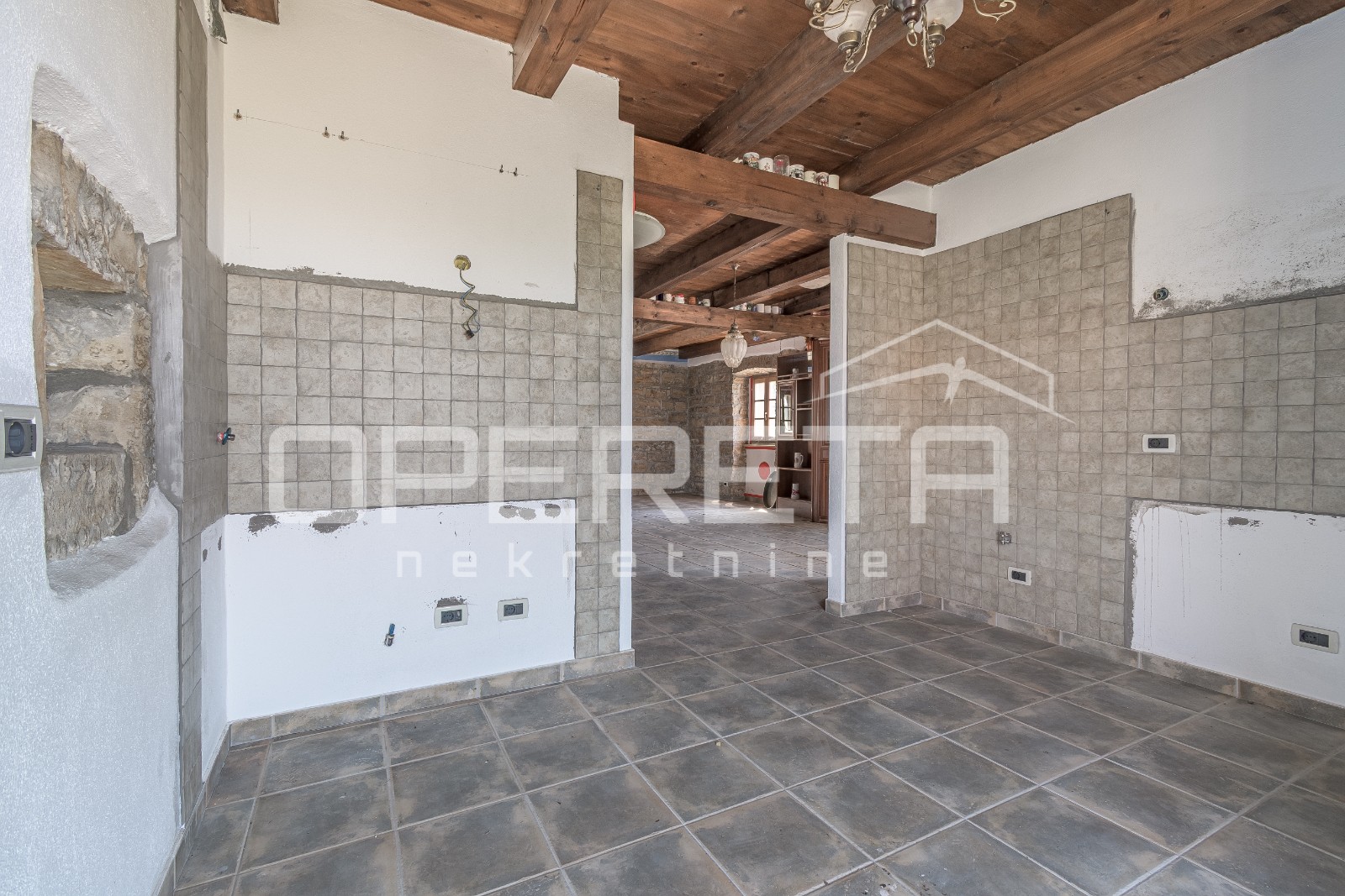 Sale, House, Buje, Buje, Stand alone, 200m2