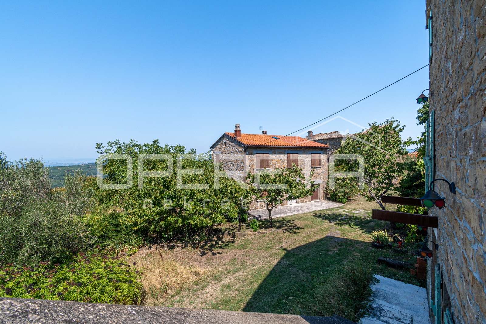 Sale, House, Buje, Buje, Stand alone, 200m2