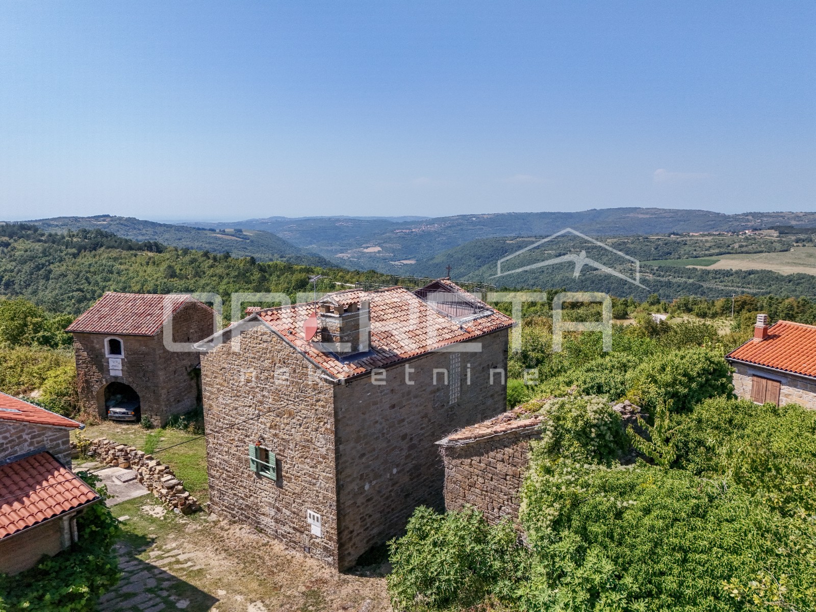 Sale, House, Buje, Buje, Stand alone, 200m2