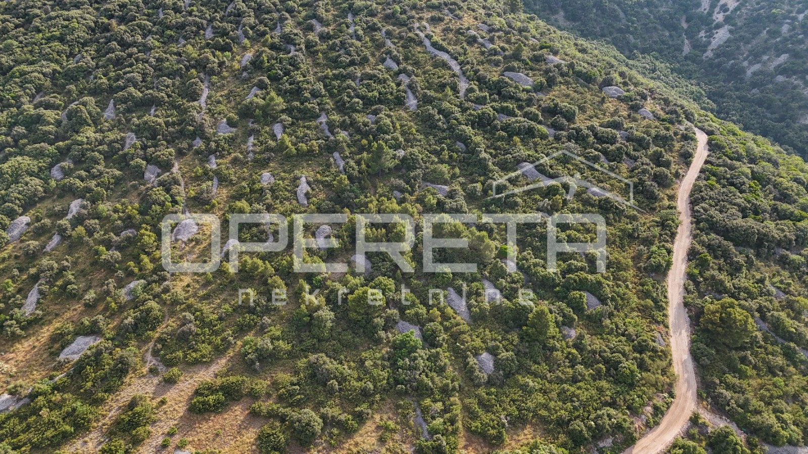 Trišnja, Škrip, 14.027,00 m2, 210.405,00 EUR