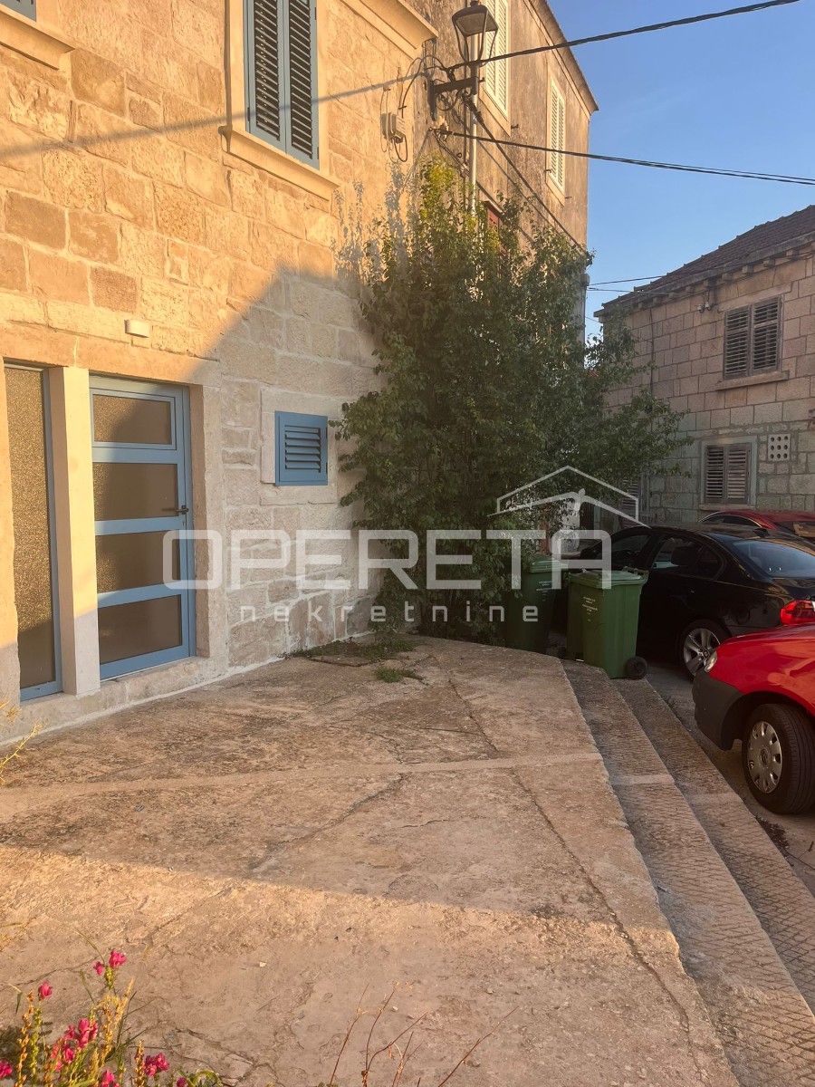 Prodaja, Stan, Žrnovo, Žrnovo, Garsonjera, 32m2