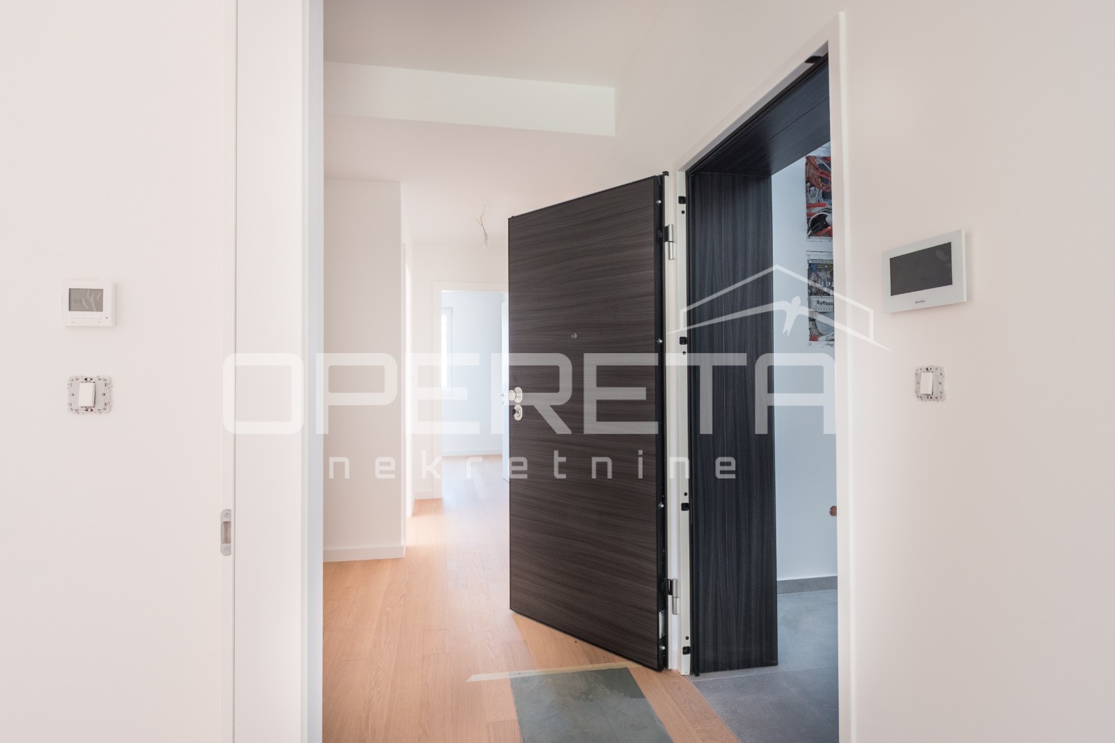 Prodaja, Stan, Bukovac, Korana, 4s, 135m2