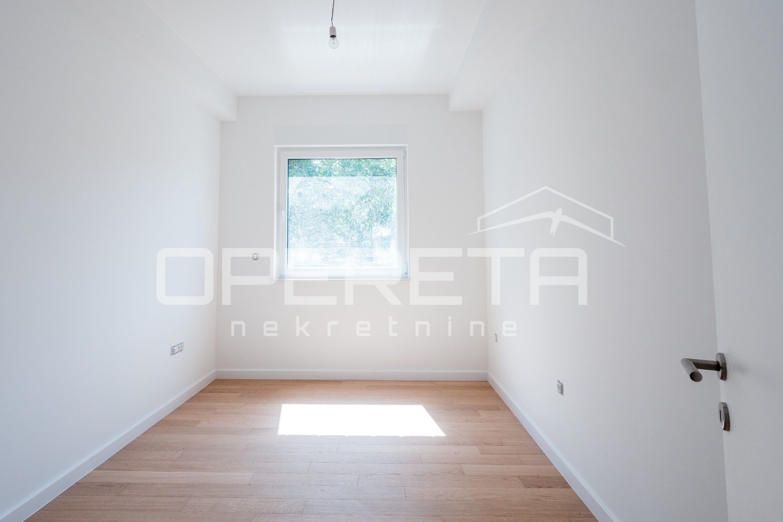 Prodaja, Stan, Bukovac, Korana, 4s, 135m2