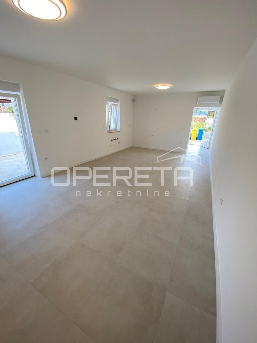 Prodaja, Stan, Brodarica, Brodarica, 1s, 2448m2