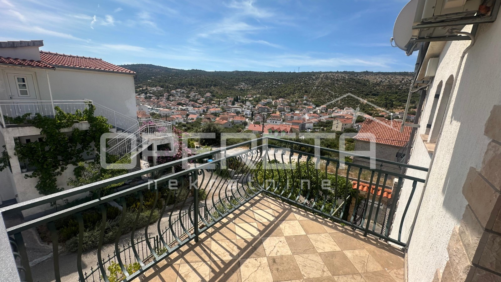 Prodaja, Kuća, Marina, Marina, Samostojeća, 200m2