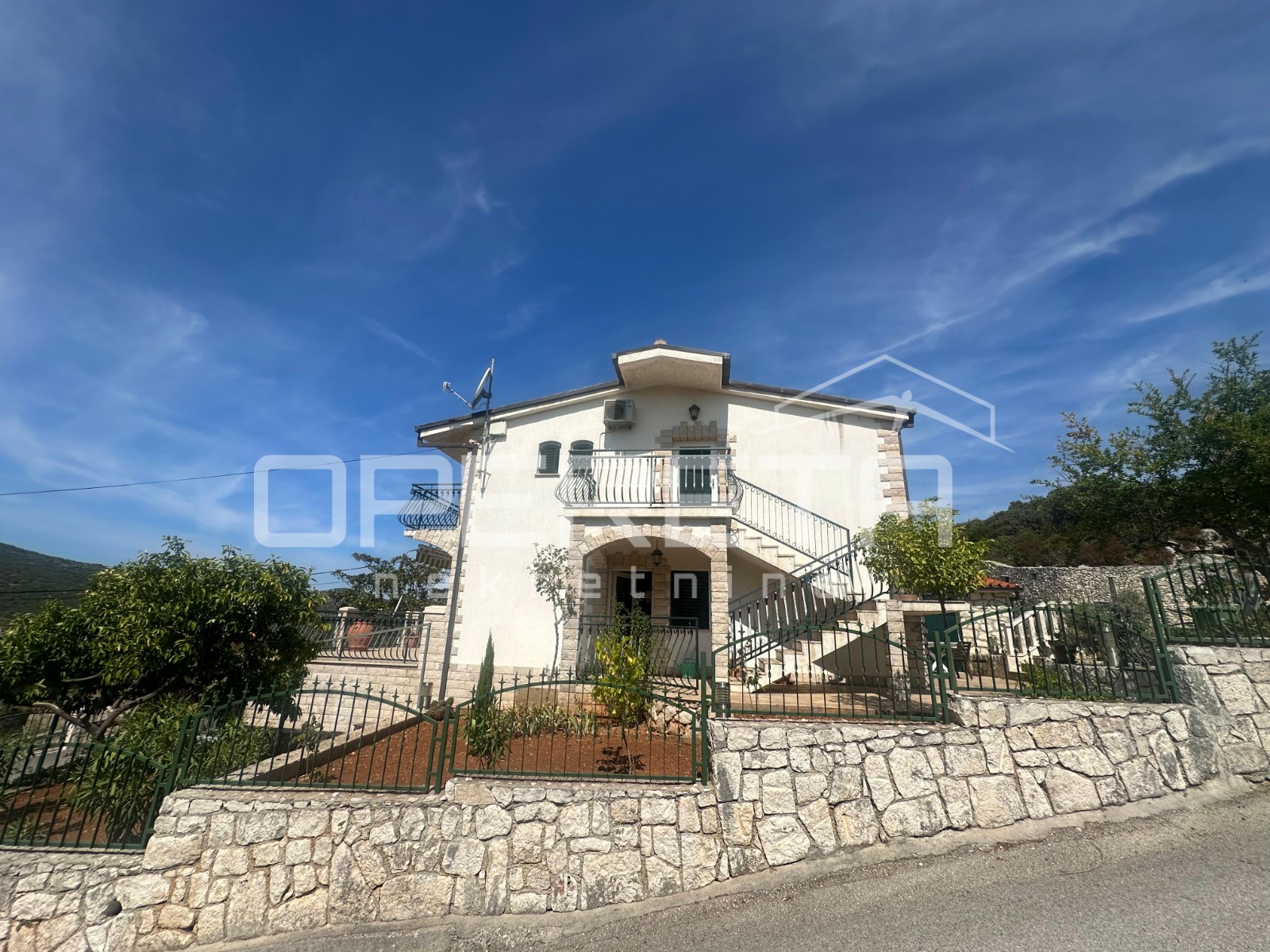 Prodaja, Kuća, Marina, Marina, Samostojeća, 200m2