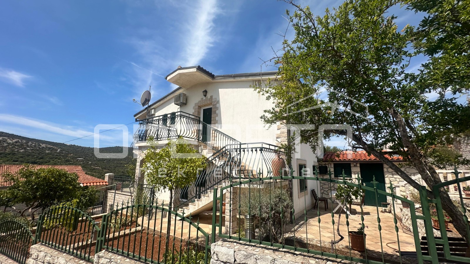 Prodaja, Kuća, Marina, Marina, Samostojeća, 200m2