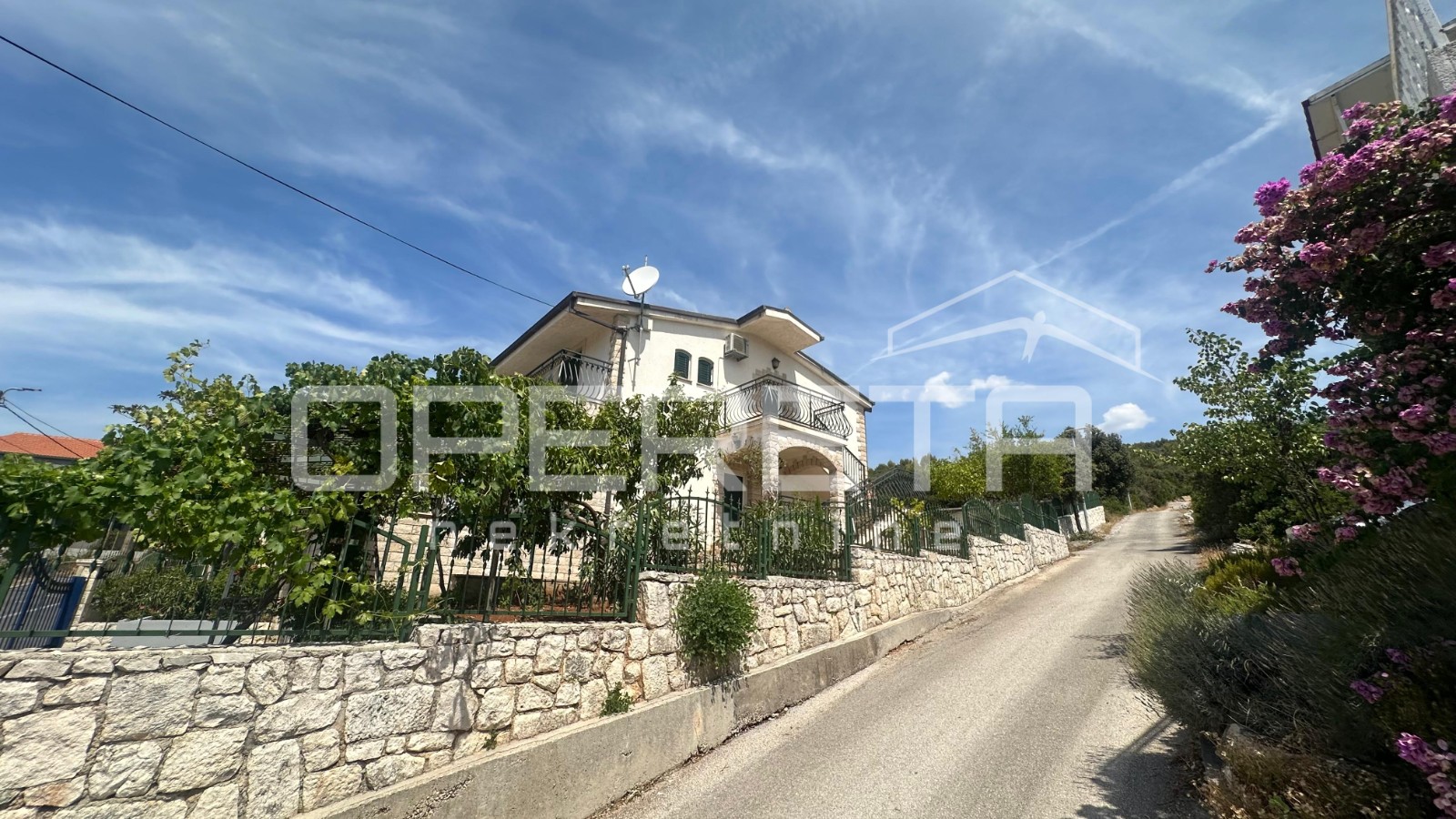 Prodaja, Kuća, Marina, Marina, Samostojeća, 200m2