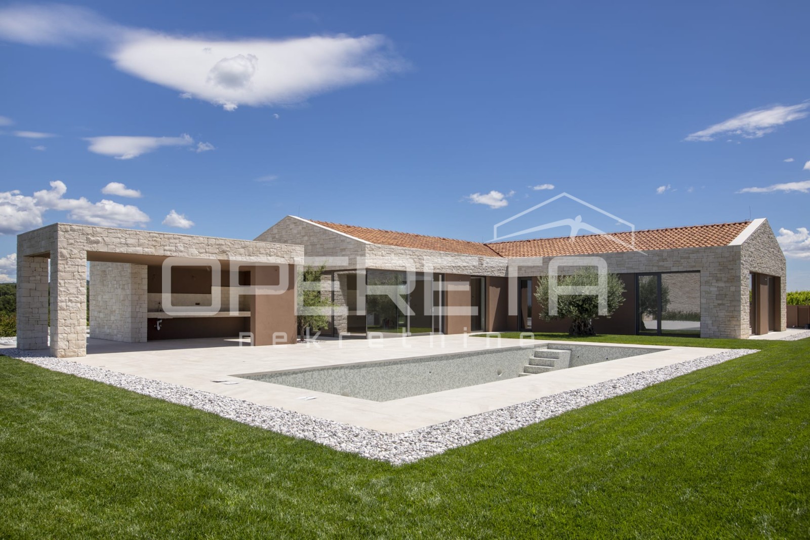 Prodaja, Kuća, Brtonigla, Brtonigla, Samostojeća, 252m2