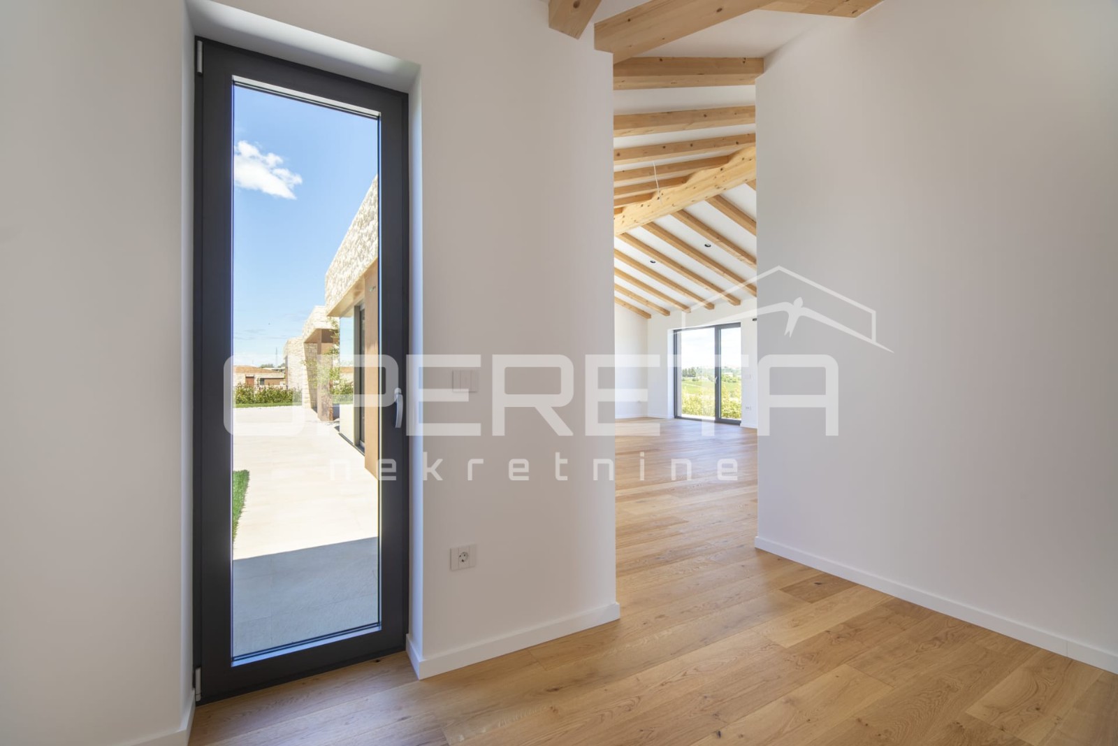 Prodaja, Kuća, Brtonigla, Brtonigla, Samostojeća, 252m2