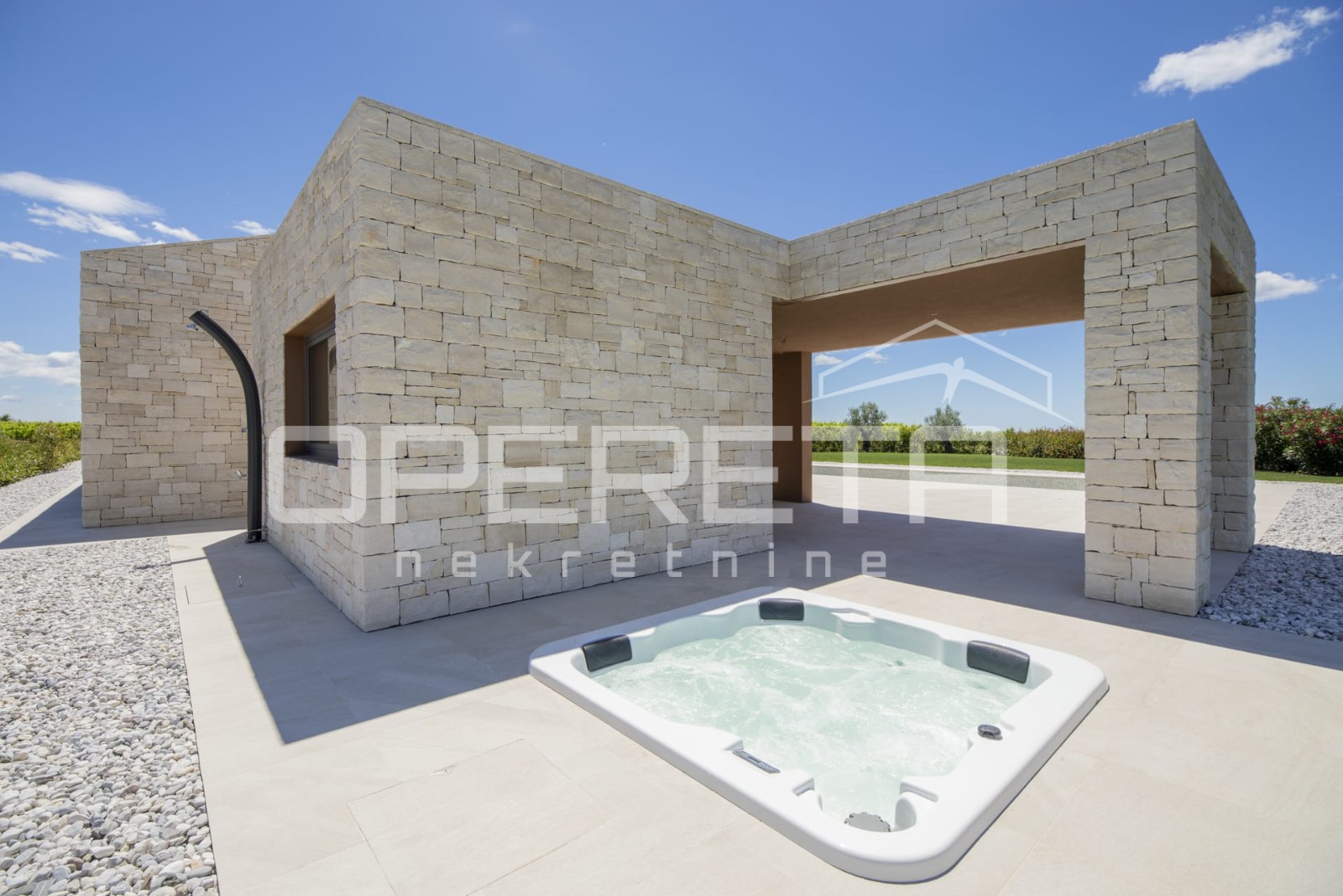 Prodaja, Kuća, Brtonigla, Brtonigla, Samostojeća, 252m2