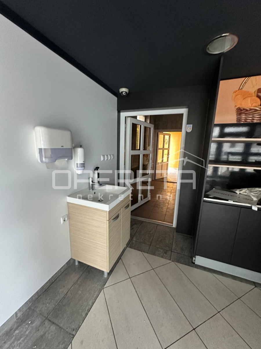 Prodaja, Kuća, Centar, Centar, Dvojni objekt, 155m2