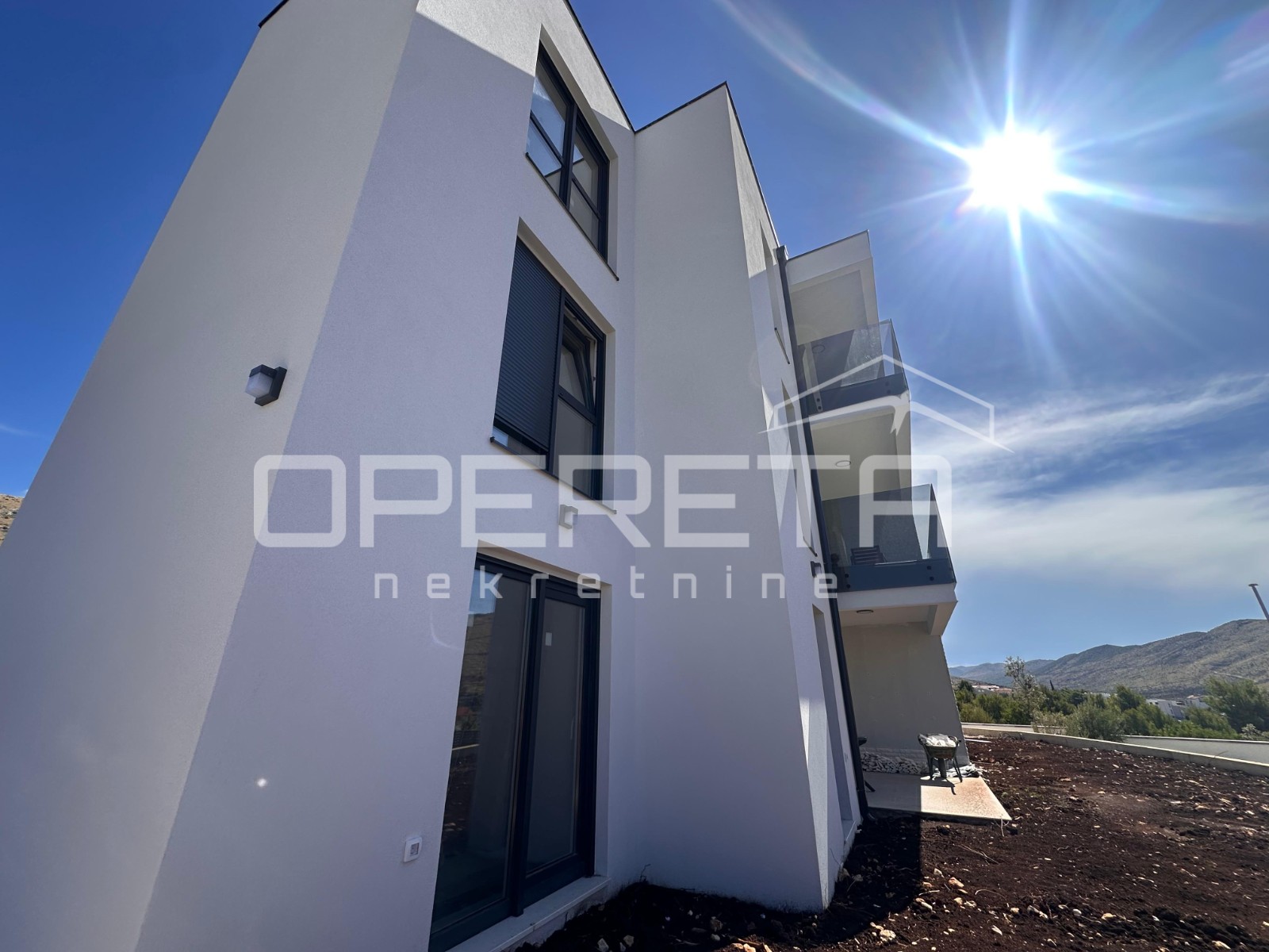 Sale, Flat, Grebaštica, Povrh Galešnice, 2r, 70m2