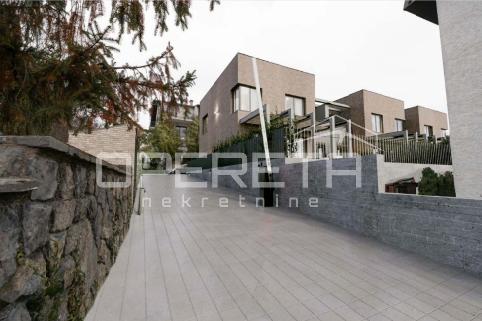 Sale, Flat, Remete, Čret, 4r, 137m2