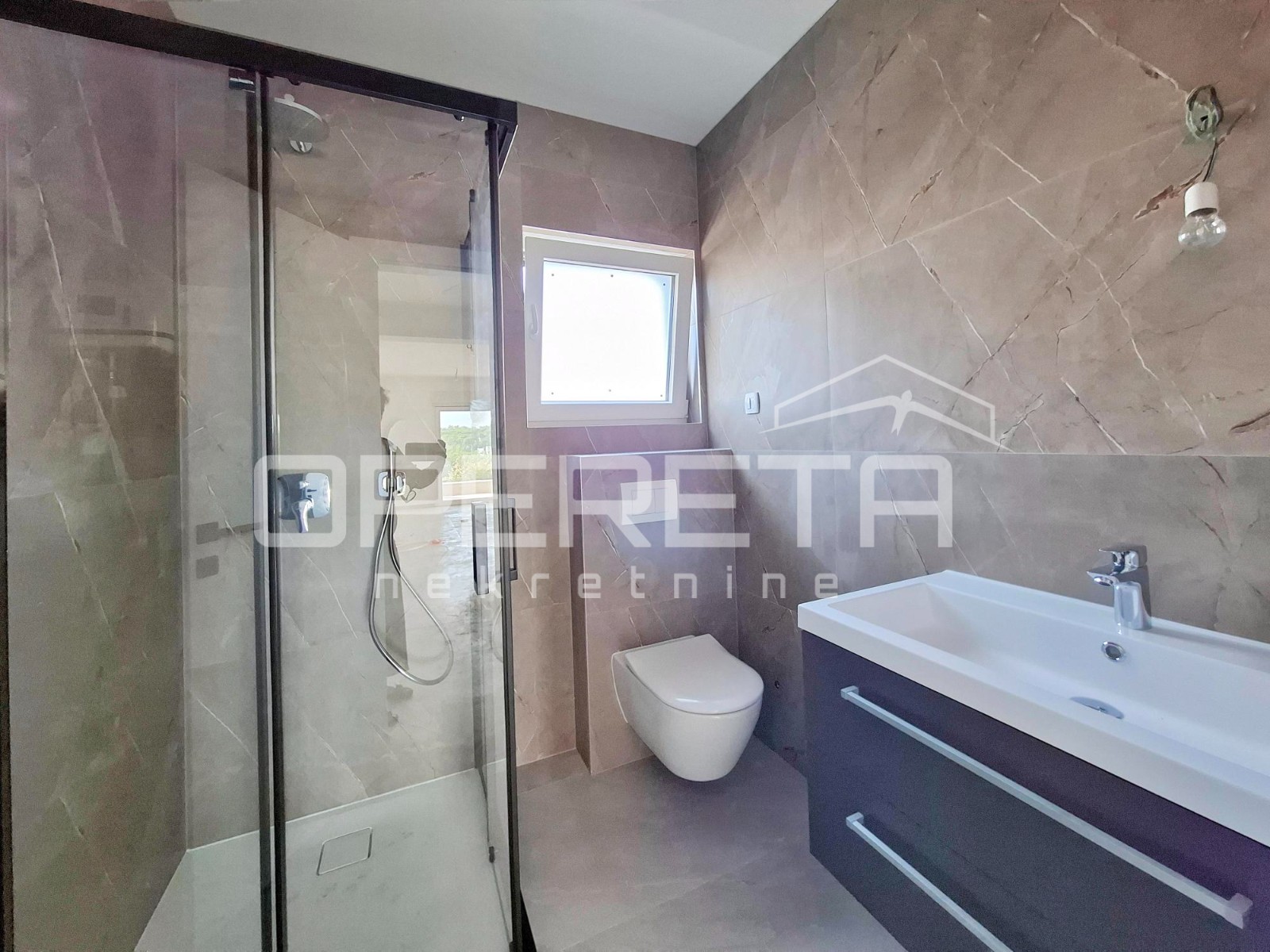 Prodaja, Stan, Privlaka, Privlaka, 2,5s, 61m2