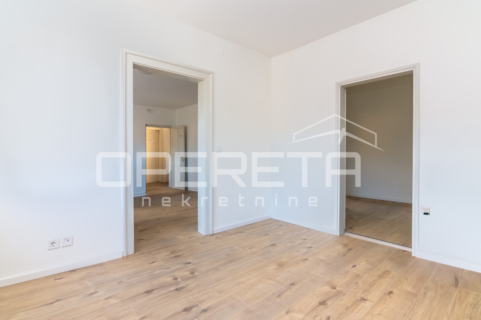 Prodaja, Kuća, Gornja Dubrava, Markuševečka trnava, Samostojeća, 380m2