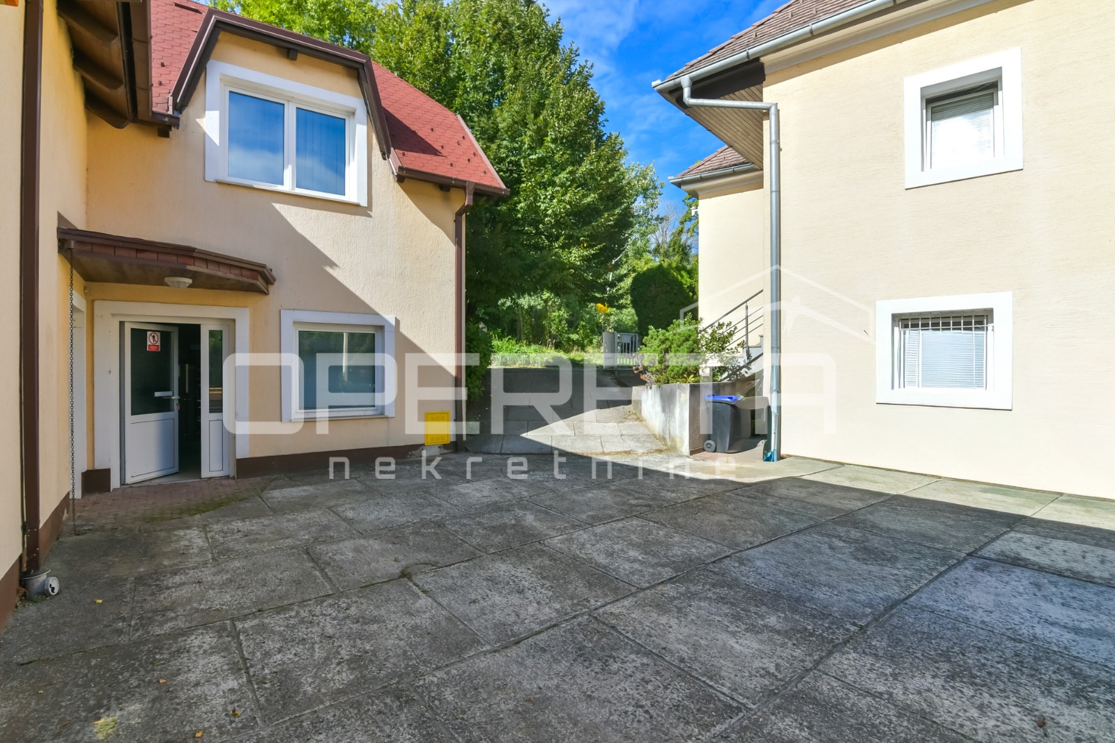 Prodaja, Kuća, Gornja Dubrava, Markuševečka trnava, Samostojeća, 380m2