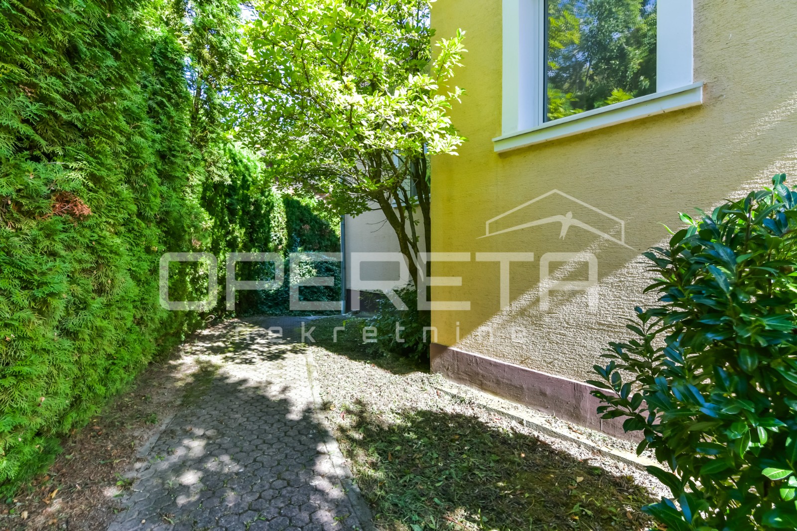 Prodaja, Kuća, Gornja Dubrava, Markuševečka trnava, Samostojeća, 380m2