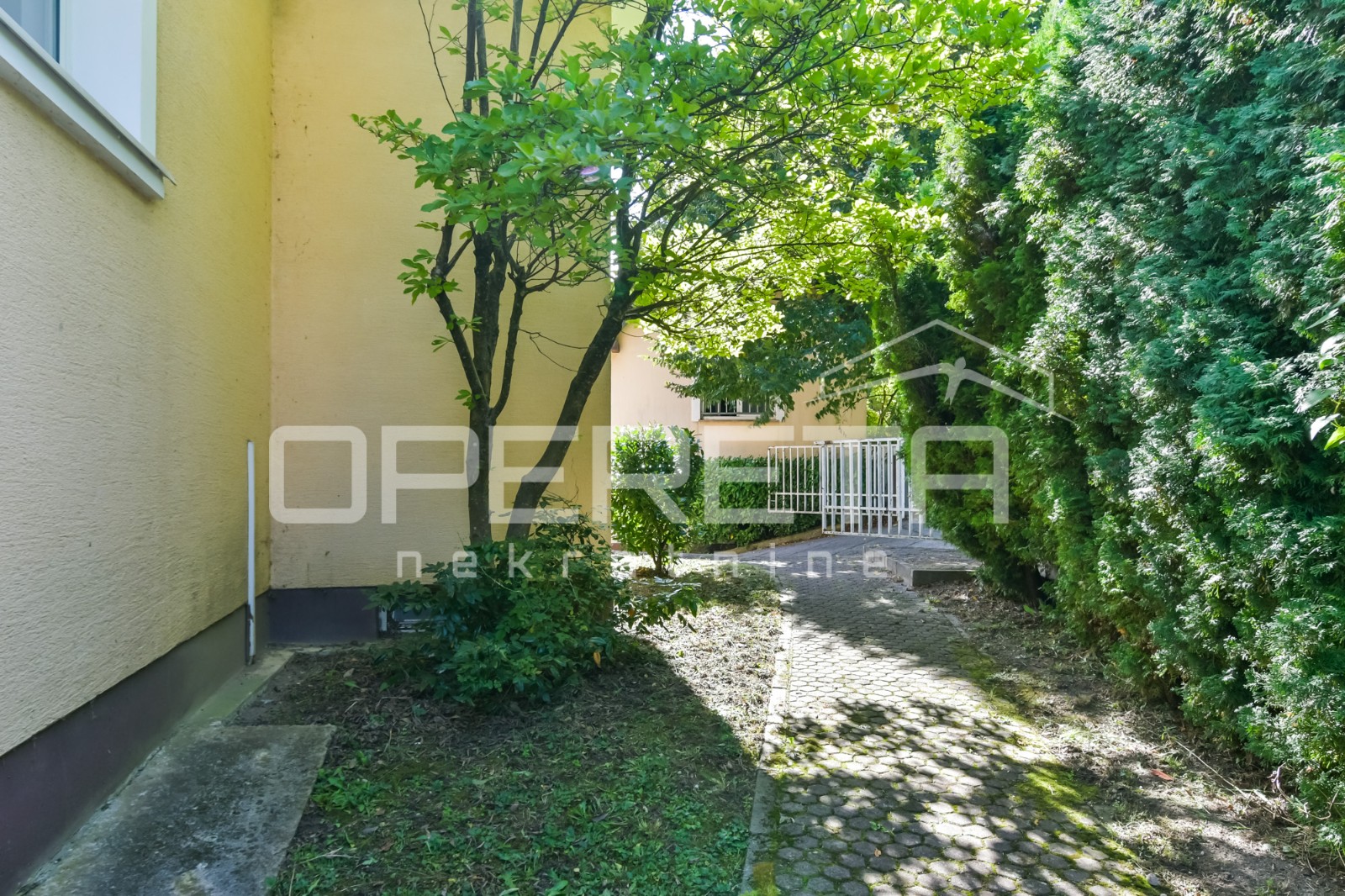 Prodaja, Kuća, Gornja Dubrava, Markuševečka trnava, Samostojeća, 380m2