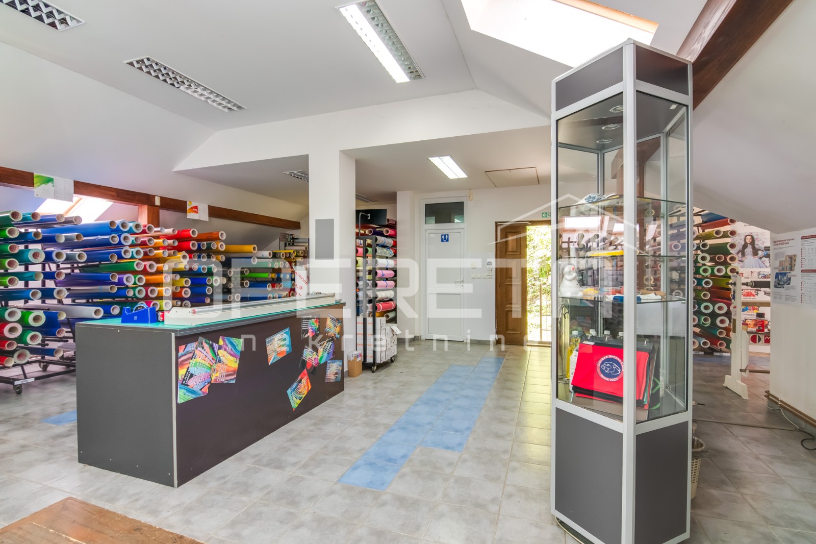 Prodaja, Kuća, Gornja Dubrava, Markuševečka trnava, Samostojeća, 380m2