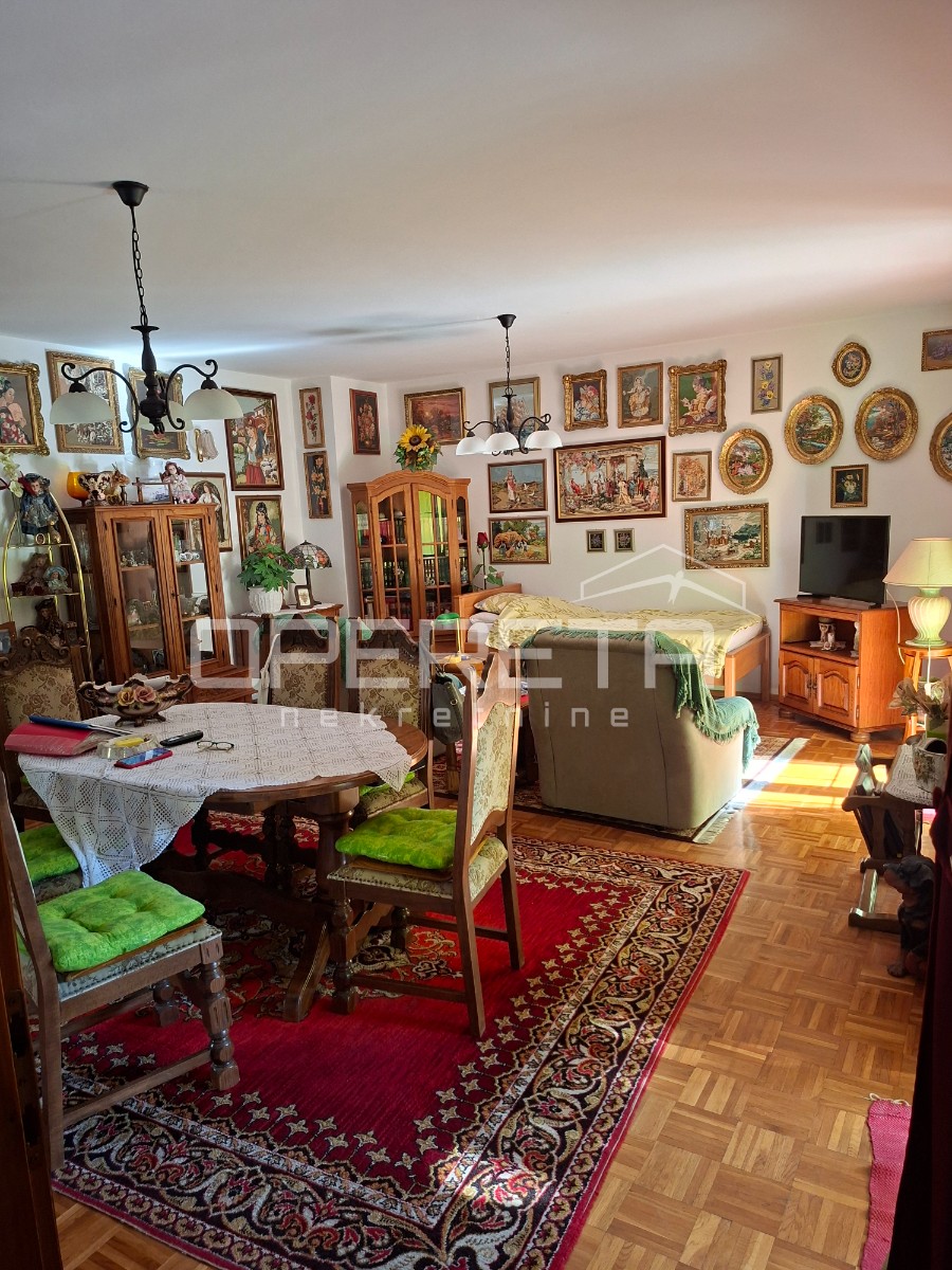 Prodaja, Kuća, Centar, Centar, Samostojeća, 184m2