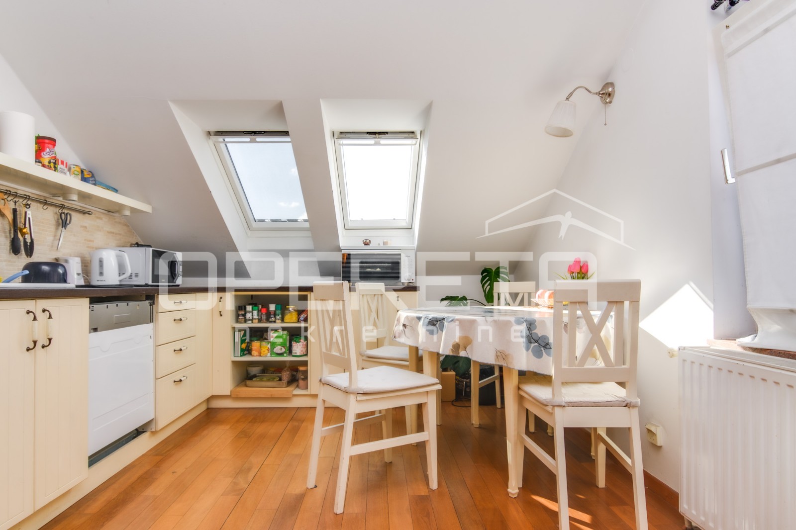 Sale, Flat, Trnava, Petrijanečka , 2r, 75m2