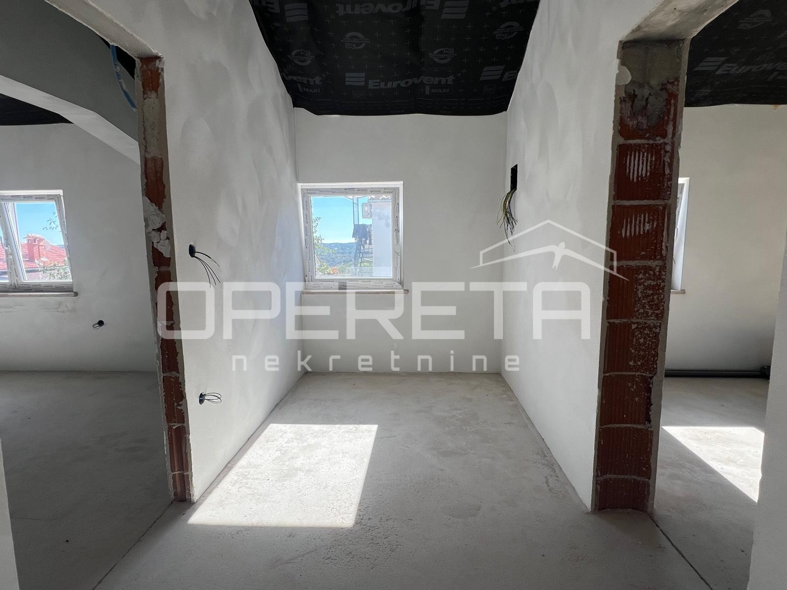 Prodaja, Kuća, Kanfanar, Kanfanar, Samostojeća, 135m2