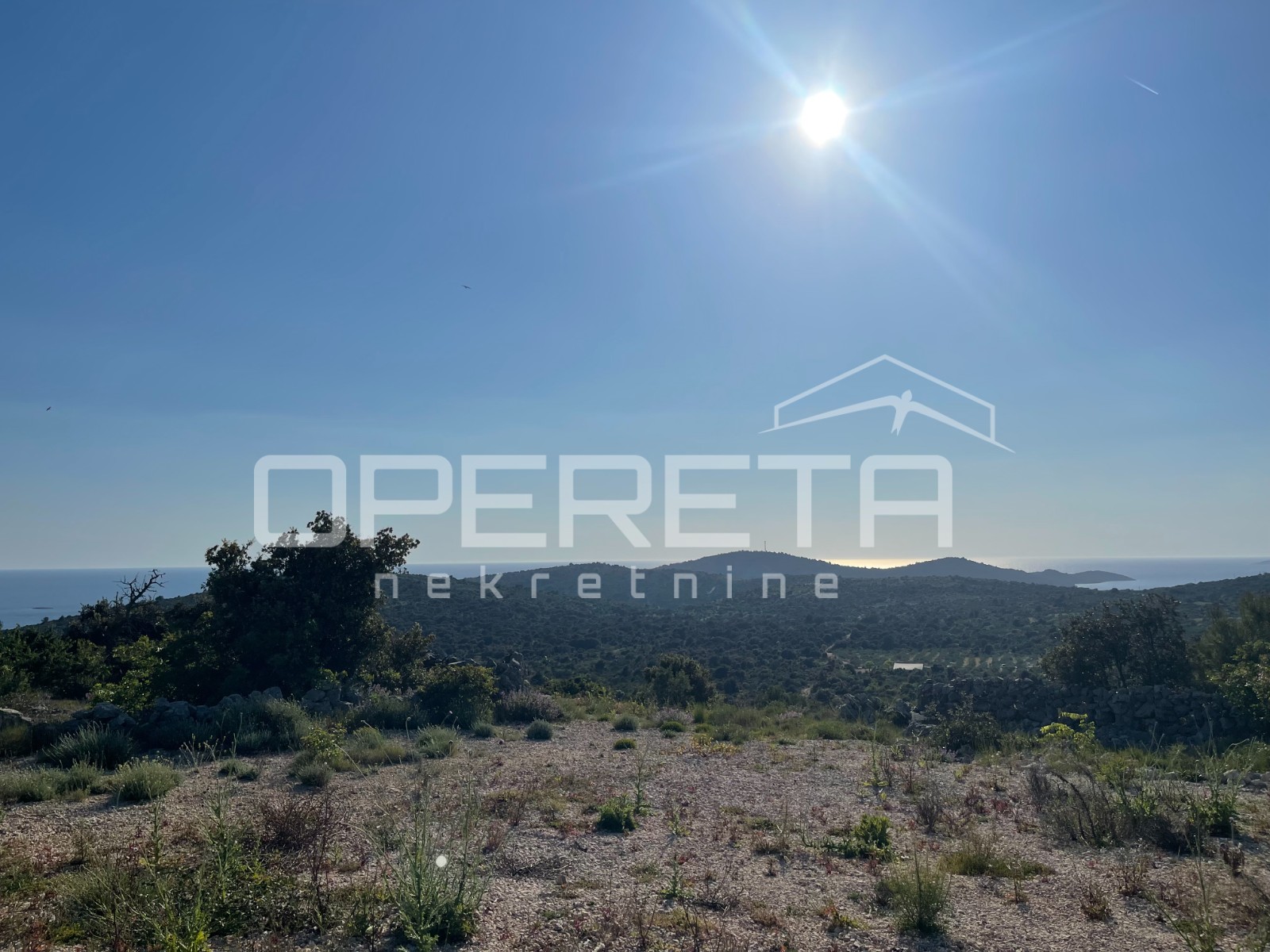 Bućinovi, Dvornica, 976,00 m2, 235.000,00 EUR