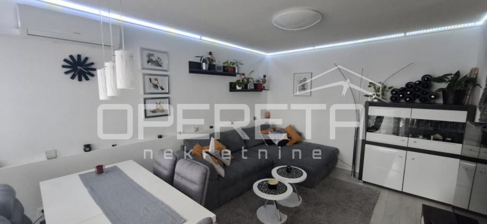 Prodaja, Stan, Sloboština, Zahradnikova, 3s, 68m2