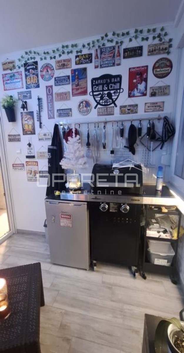 Prodaja, Stan, Sloboština, Zahradnikova, 3s, 68m2