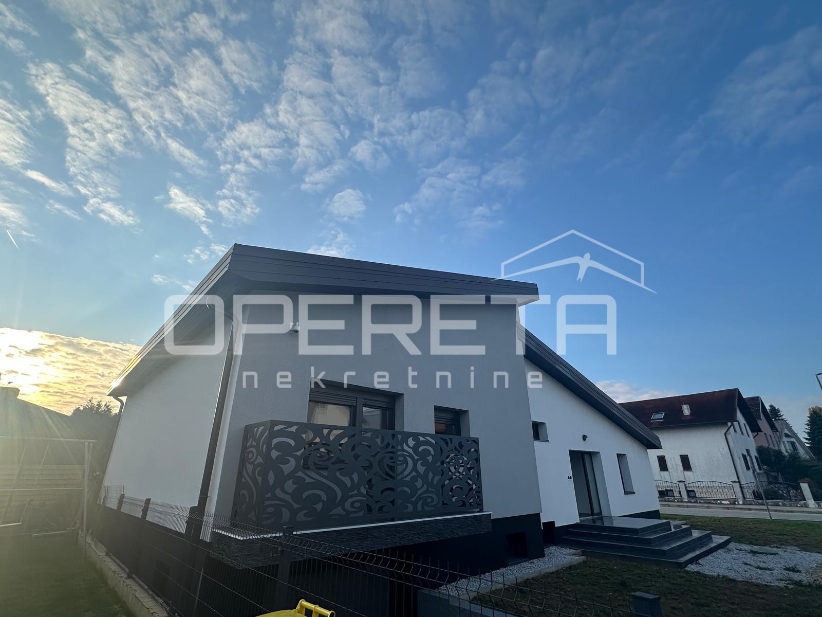 Prodaja, Kuća, Centar, Centar, Samostojeća, 181m2