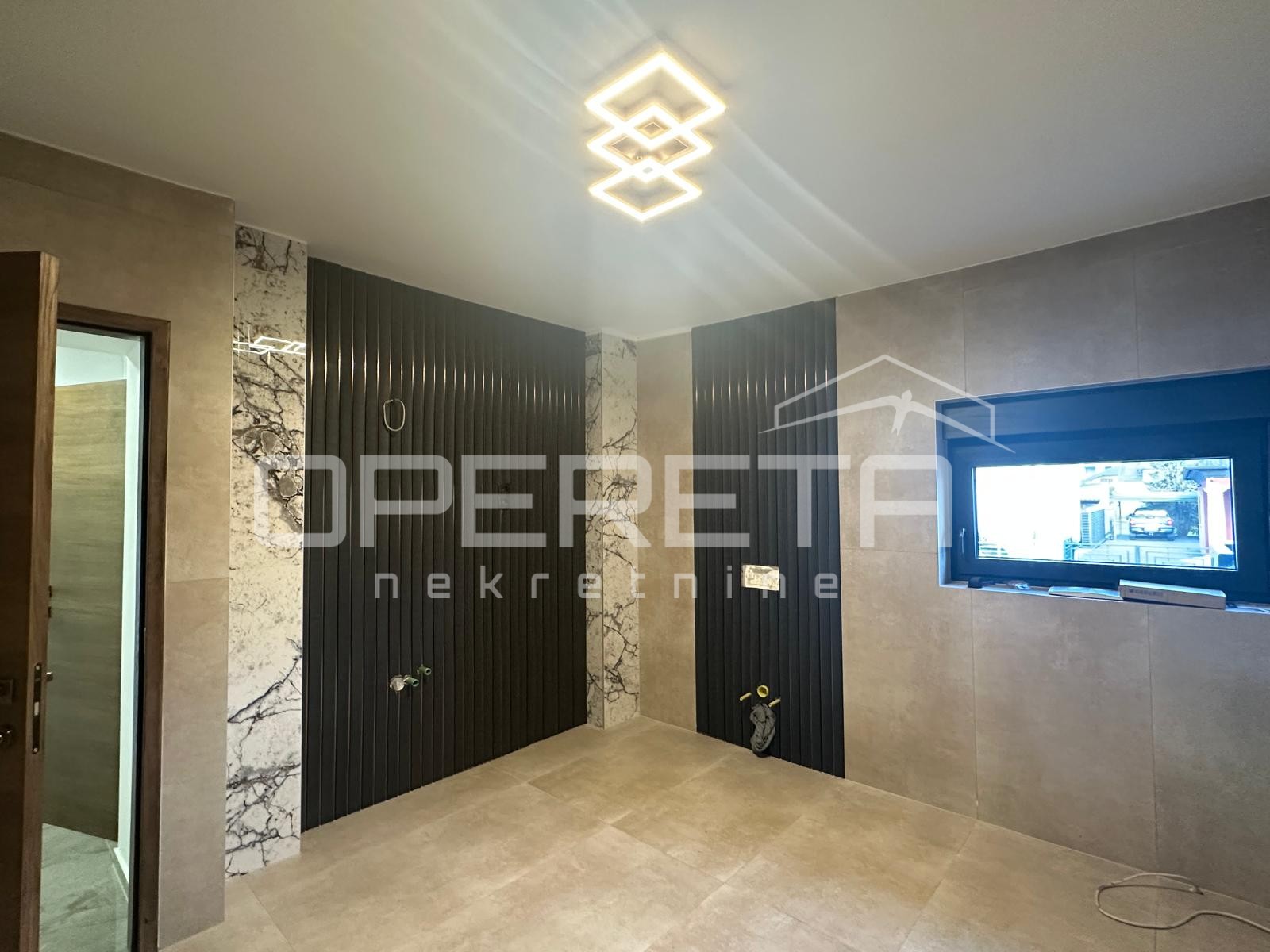 Prodaja, Kuća, Centar, Centar, Samostojeća, 181m2