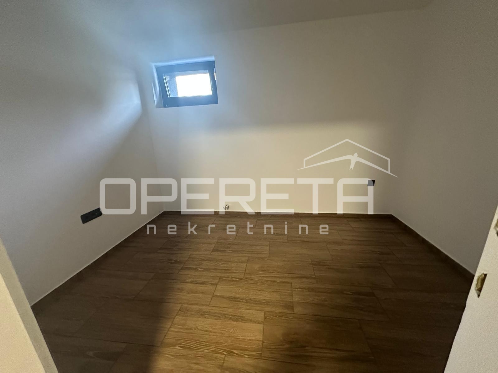 Prodaja, Kuća, Centar, Centar, Samostojeća, 181m2