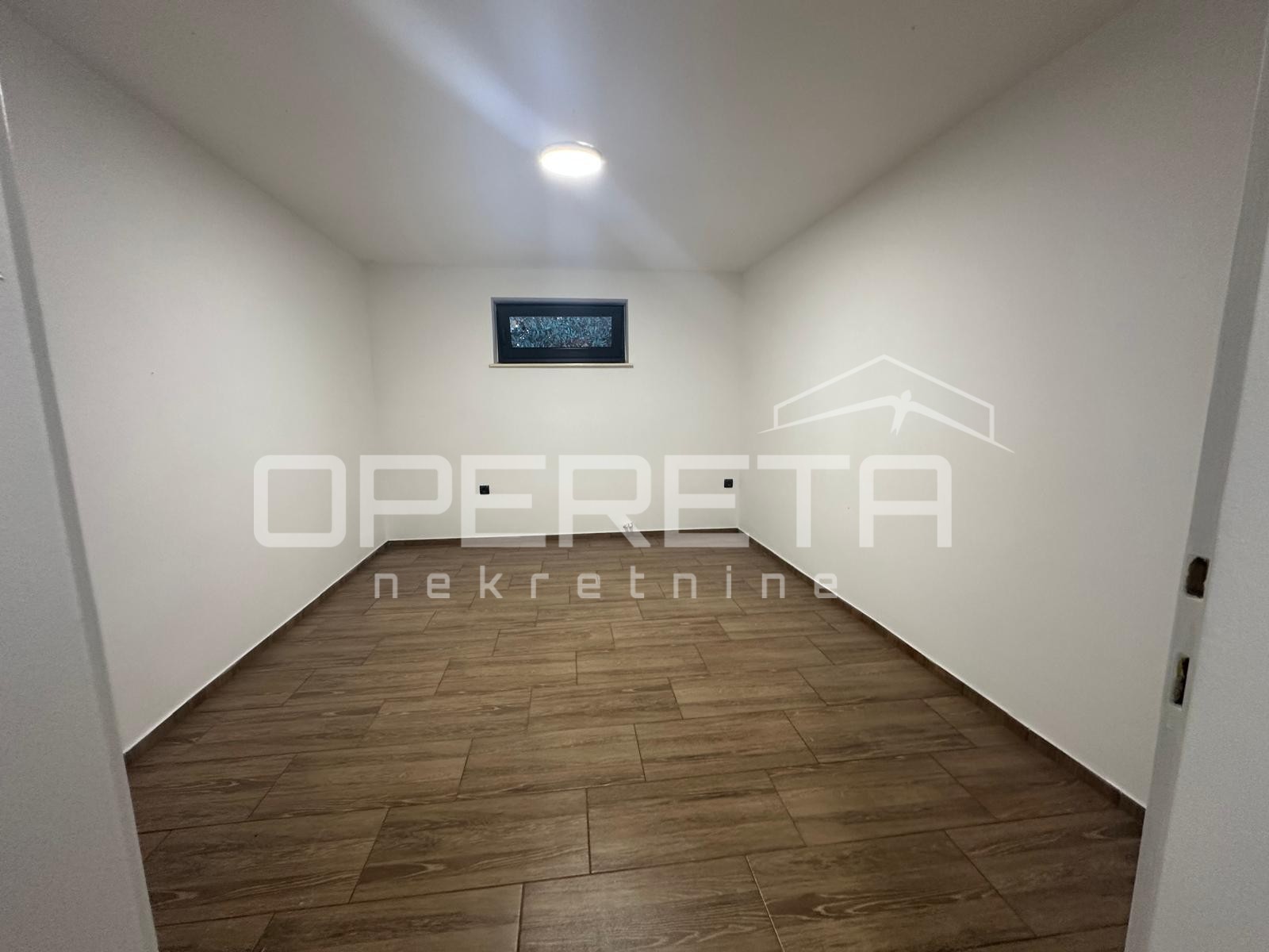 Prodaja, Kuća, Centar, Centar, Samostojeća, 181m2