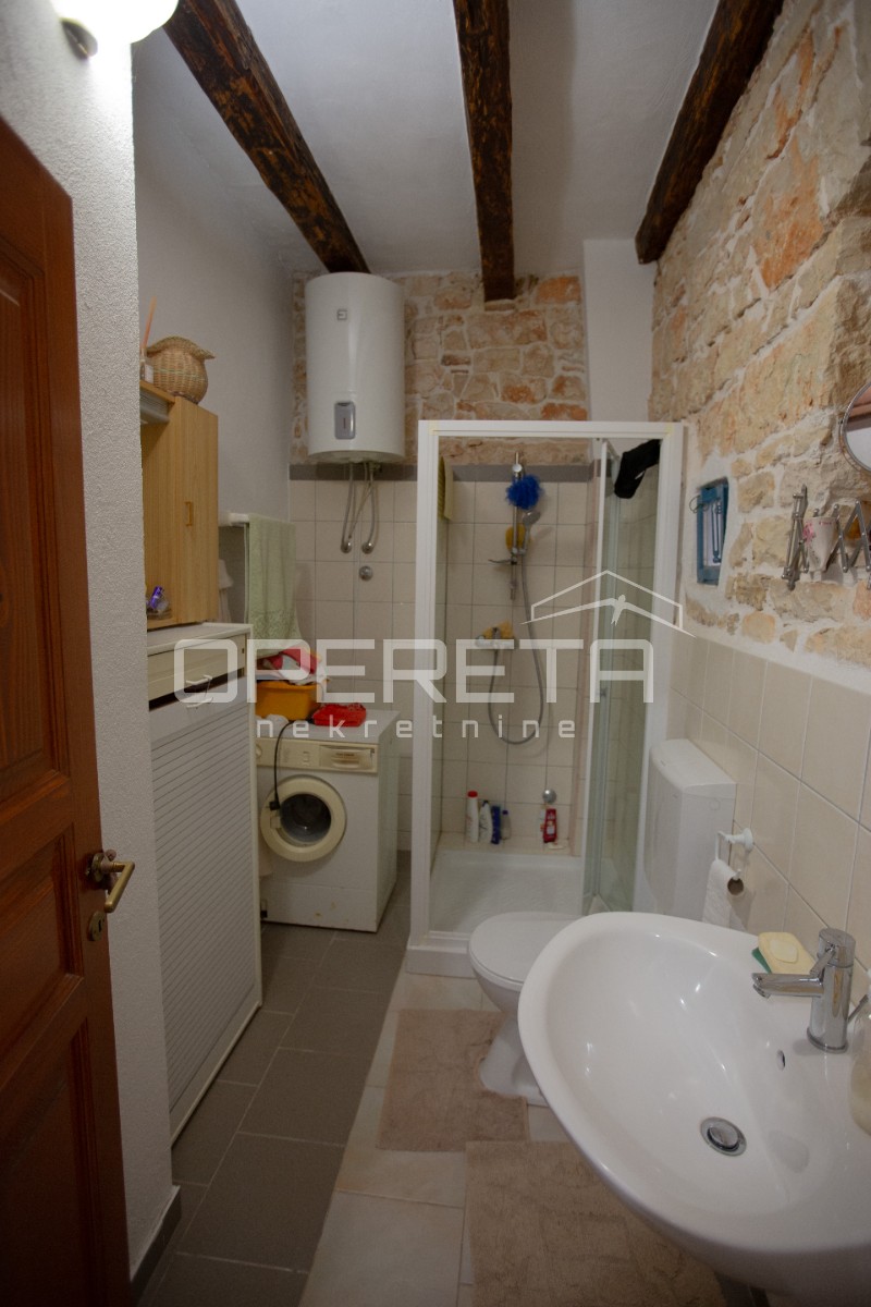 Prodaja, Kuća, Poreč, Poreč, Poluugrađena, 126m2